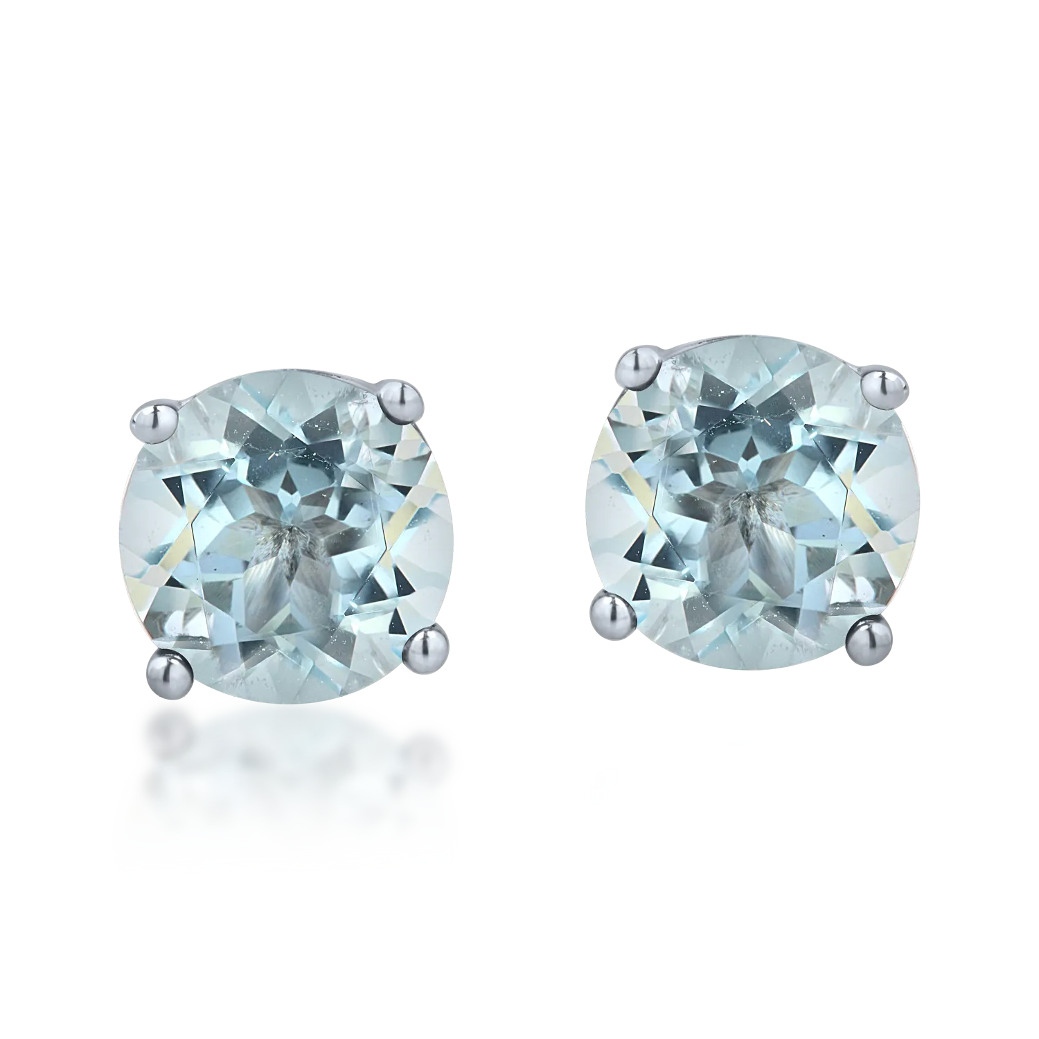 Cercei stud din aur alb cu acvamarine de 1.5ct