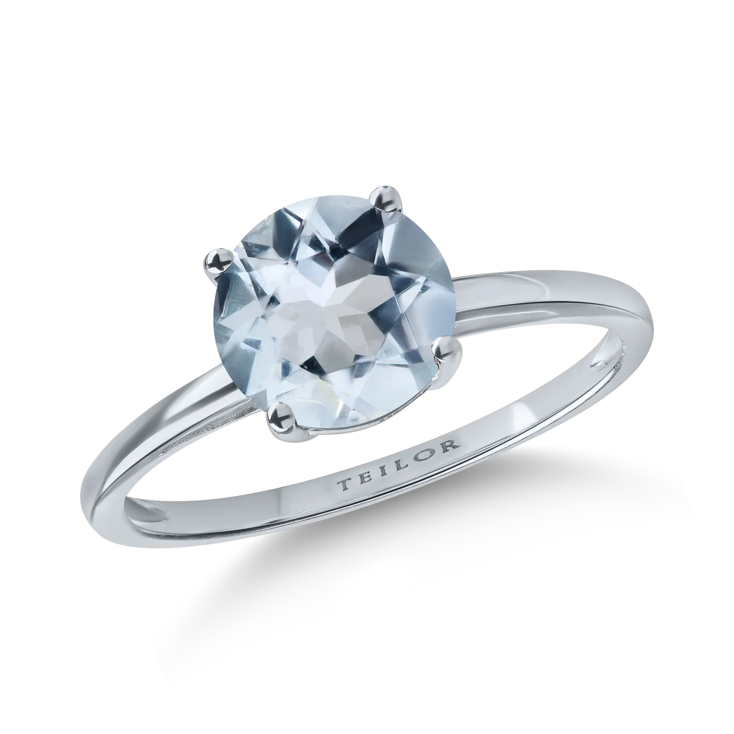 White gold ring with 1.01ct aquamarine