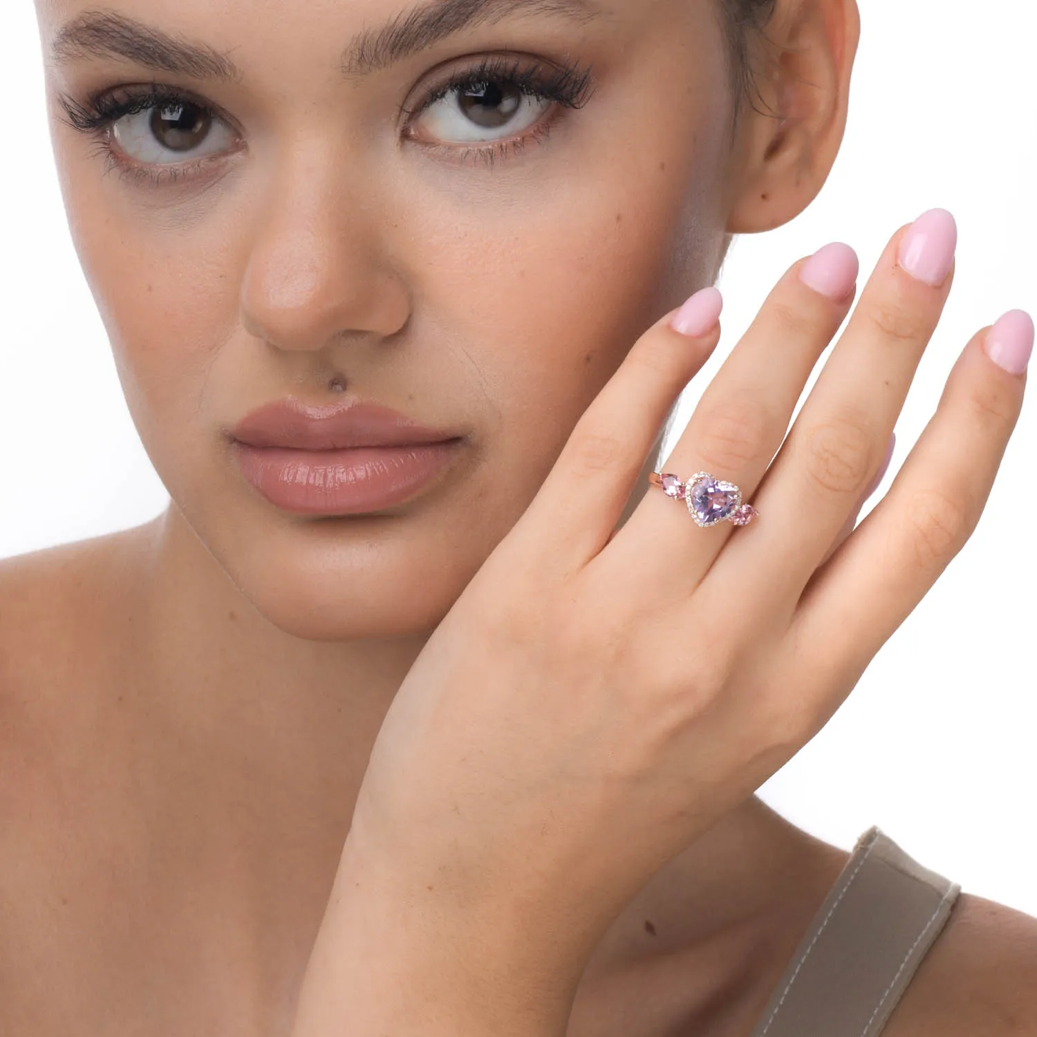 Rózsarany gyűrű 2.8ct drágakövekkel és féldrágakövekkel