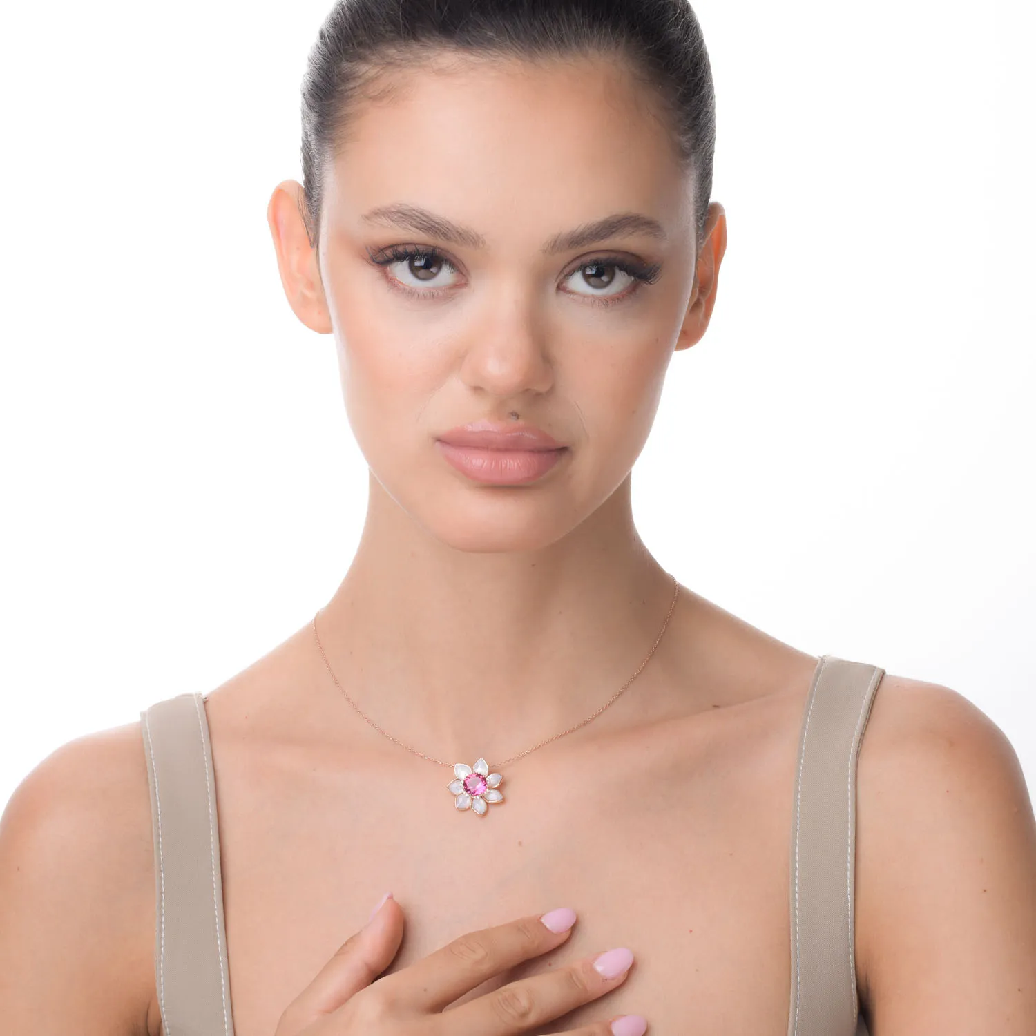 Rose gold flower pendant with 10.1ct precious and semi-precious stones