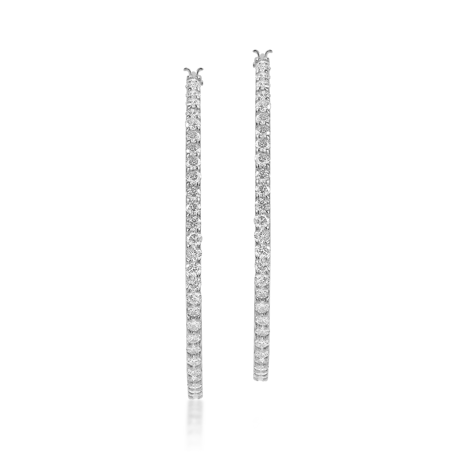 Kolczyki koła z białego złota z diamentami o masie 2.1ct