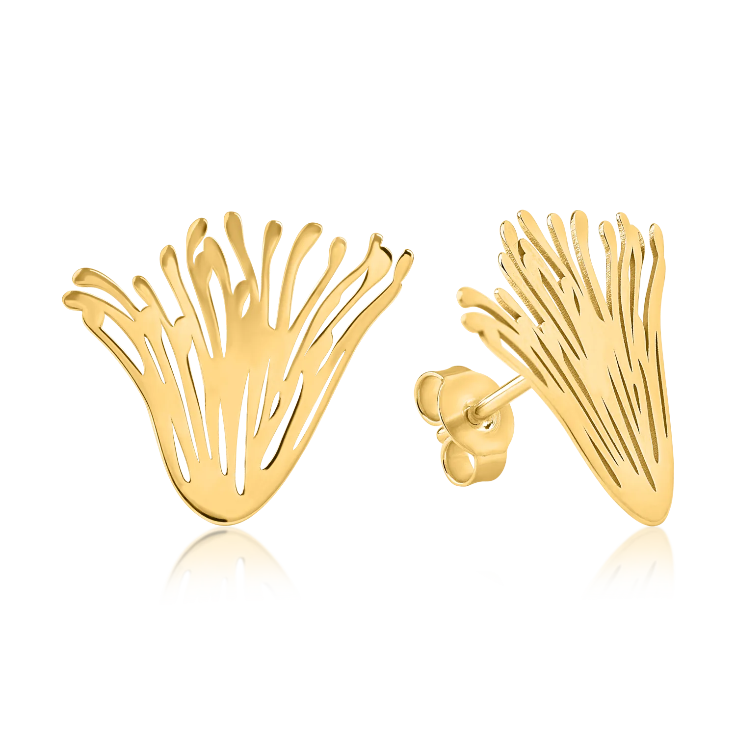 Yellow gold flower earrings