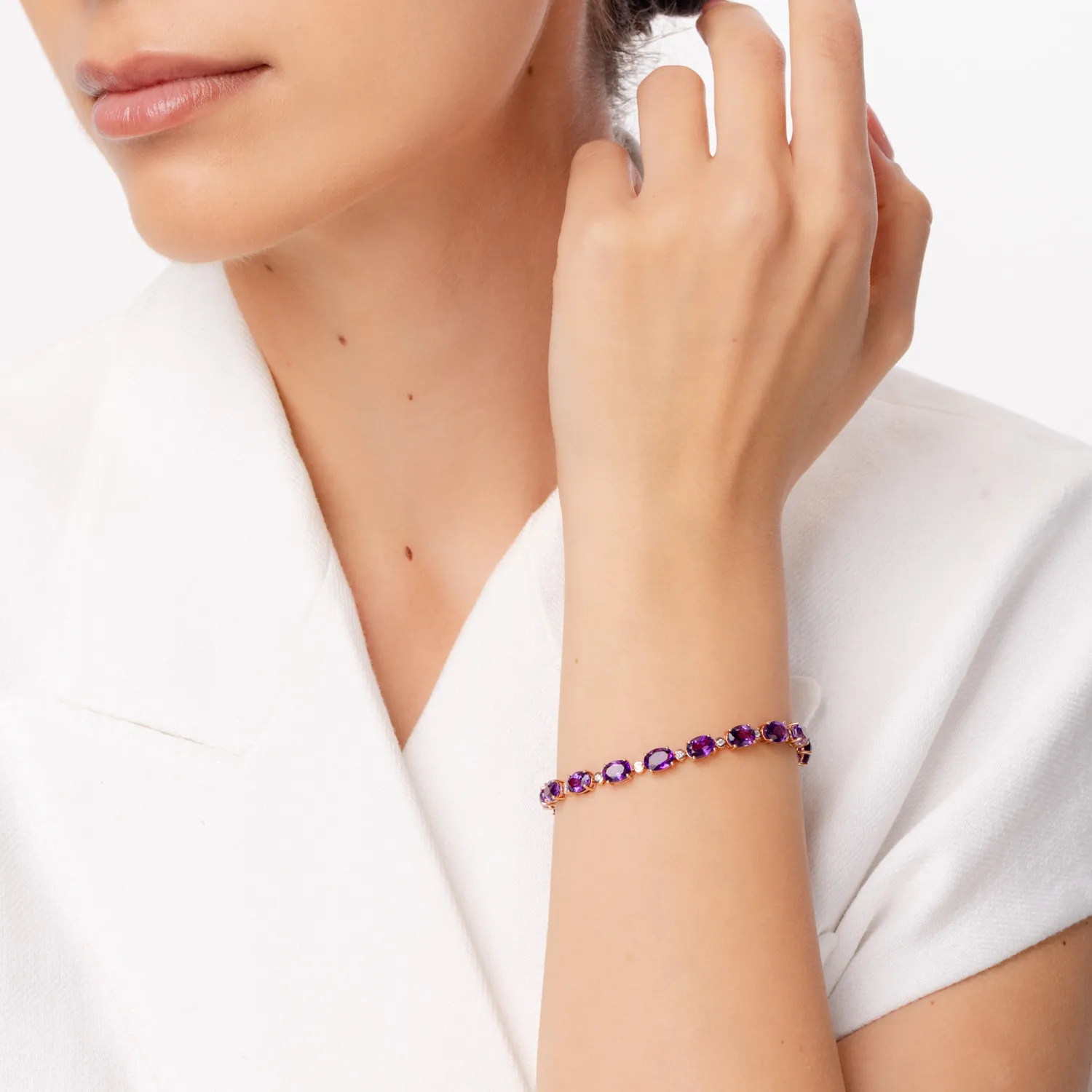 Bransoletka tenisowa z różowego złota z 13ct ametystami i 0.3ct diamentami