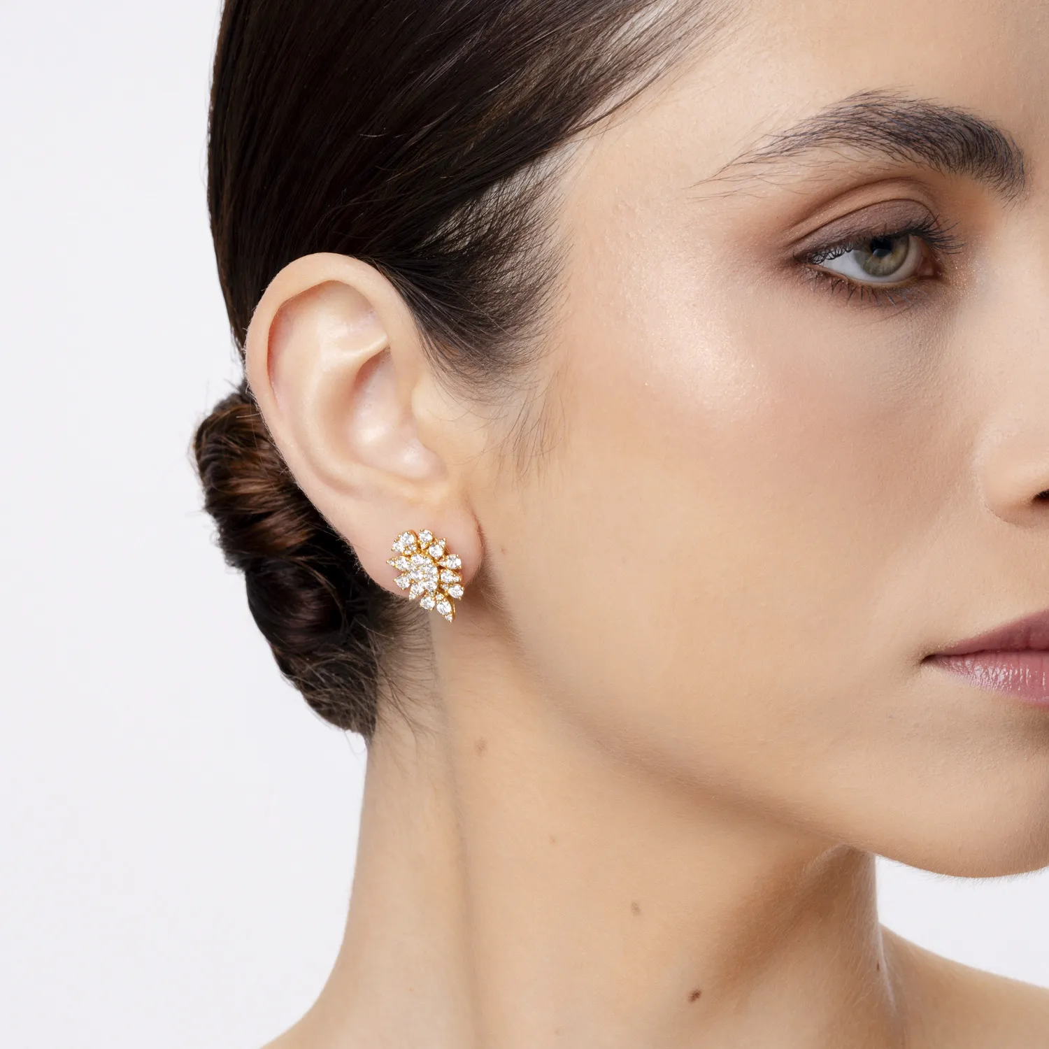 Kolczyki nauszne z żółtego złota z 2.4ct diamentami