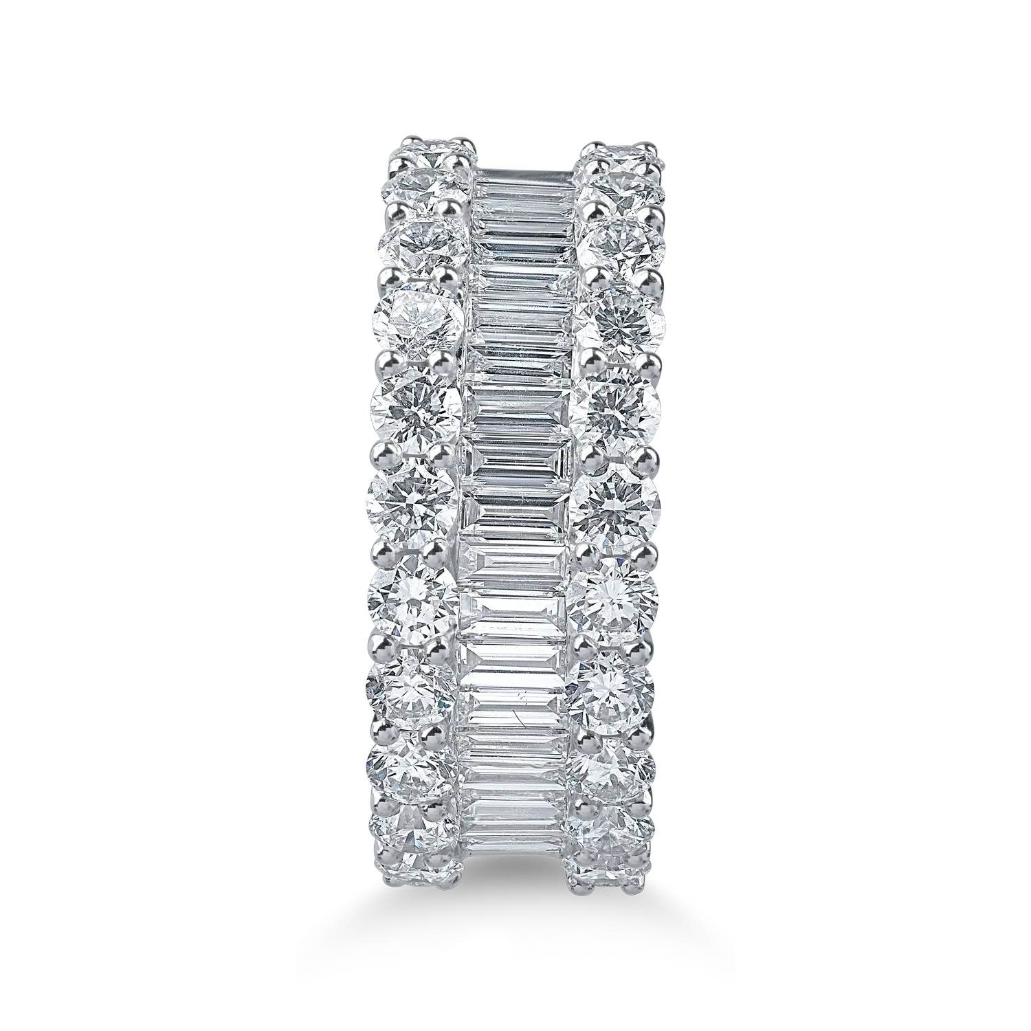 Микрозакрепващ пръстен от бяло злато с 2.7кт диаманти