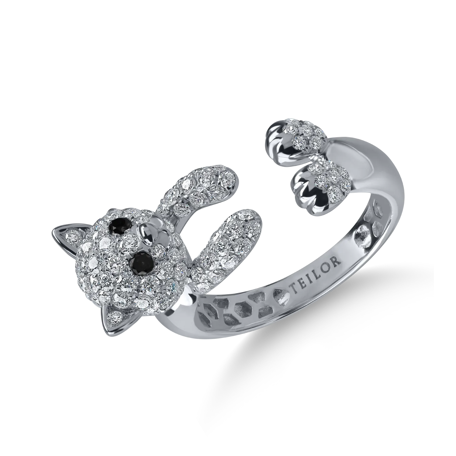 White gold cat ring with 0.9ct clear and black diamonds