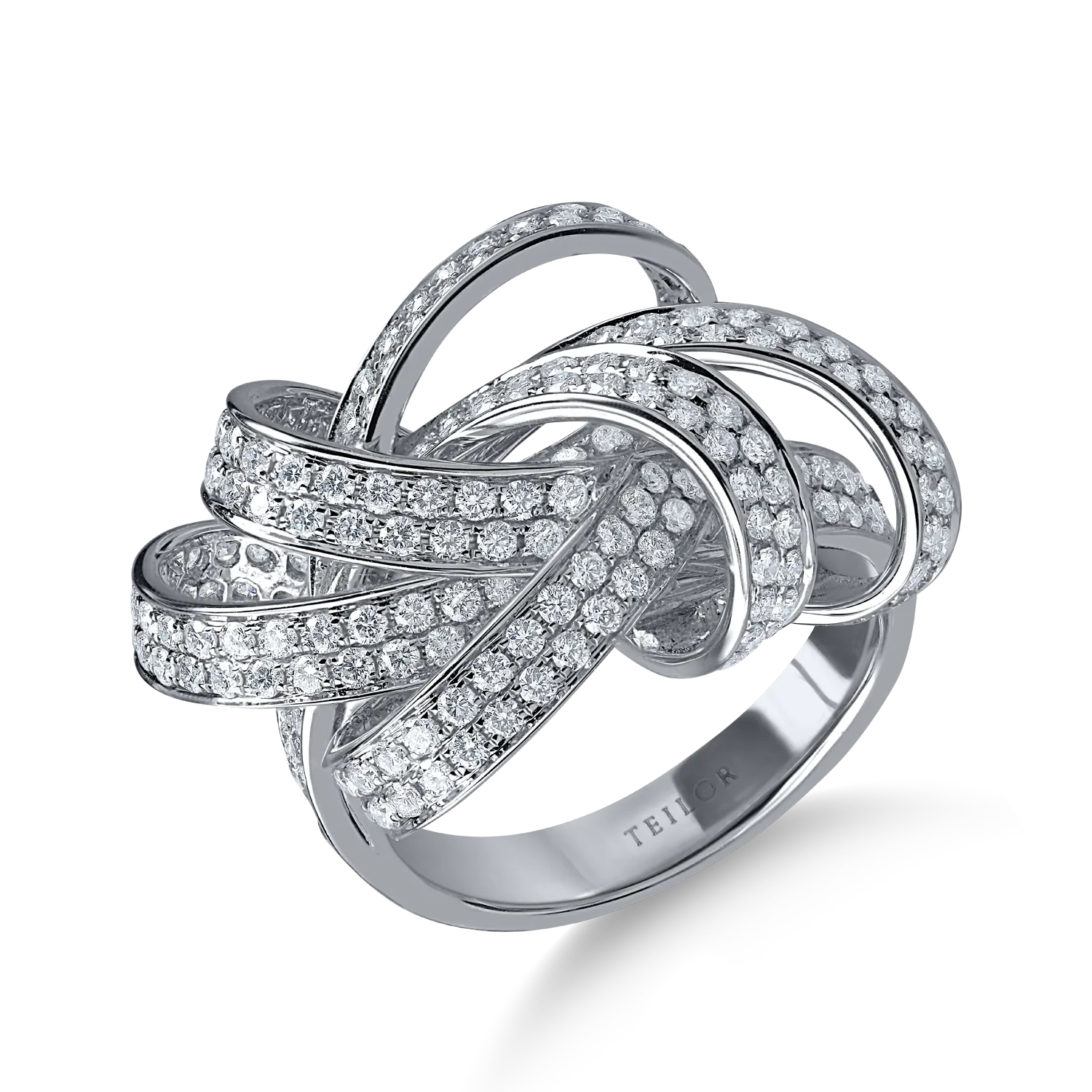 White gold ring with 2ct diamonds