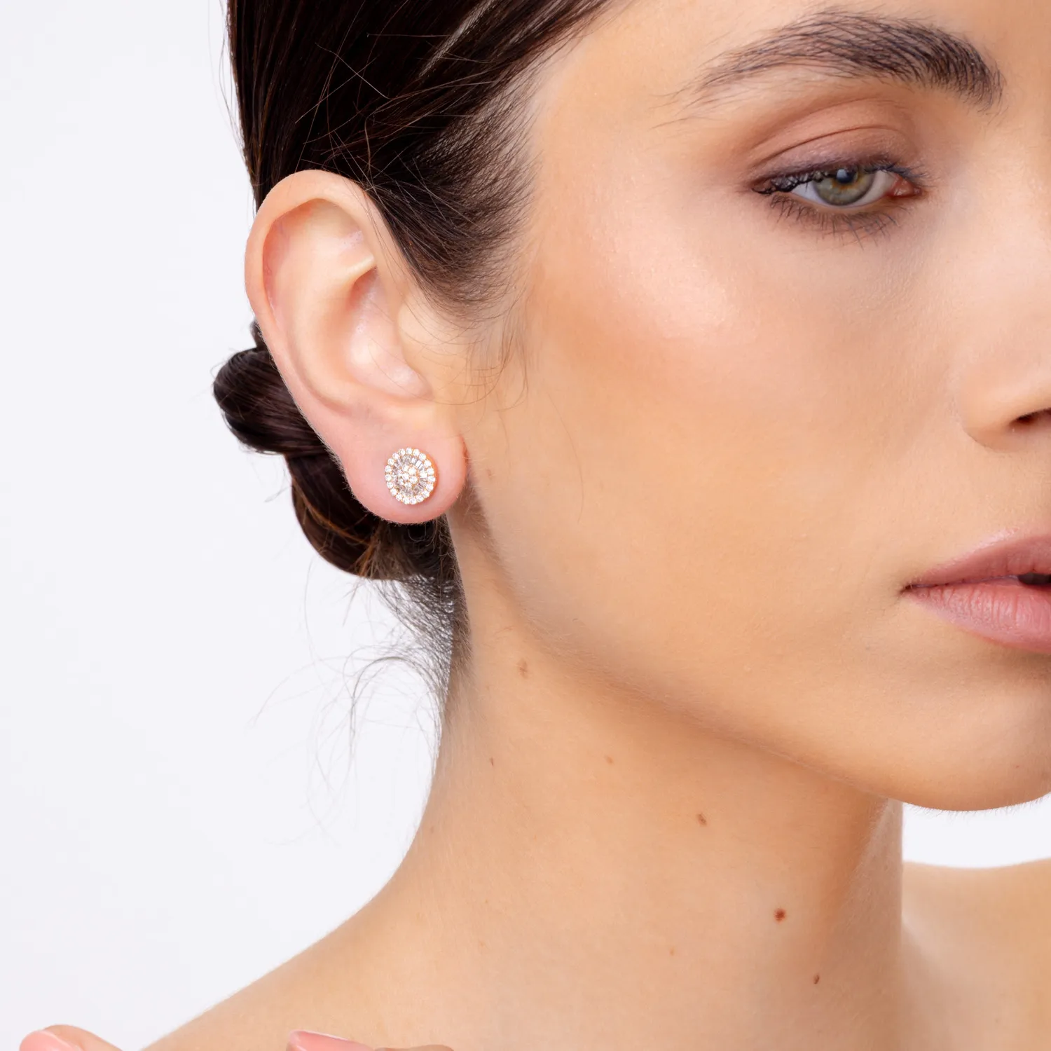 Cercei rotunzi din aur roz cu diamante baguette si rotunde de 0.9ct