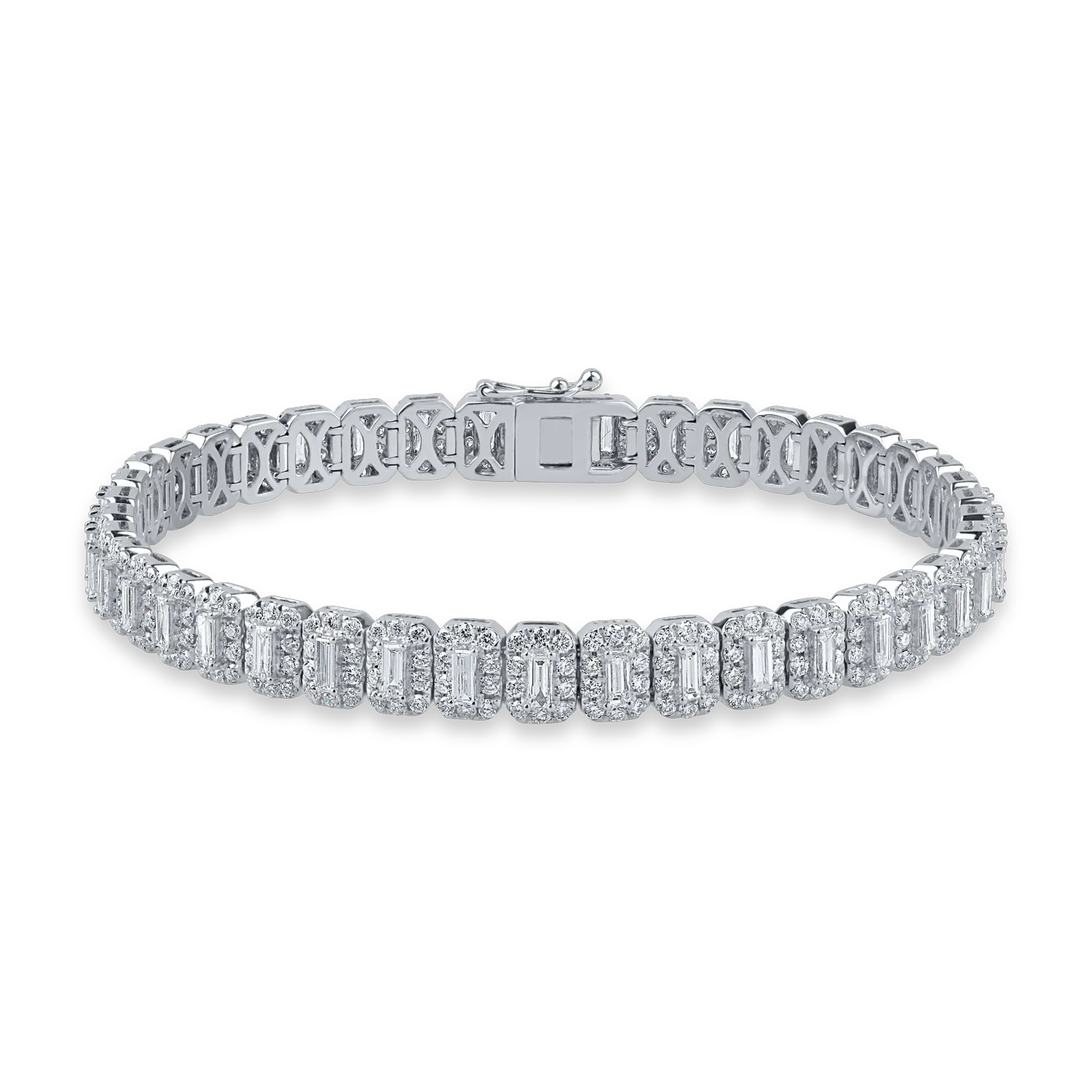 White gold tennis bracelet with 3.5ct diamonds