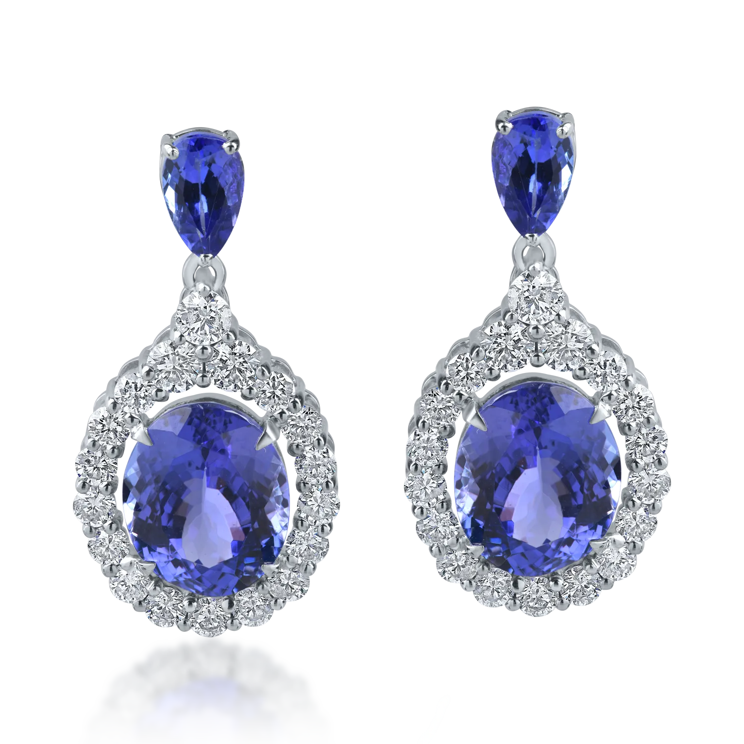 Long white gold earrings with 6.4ct tanzanites and 1.4ct diamonds