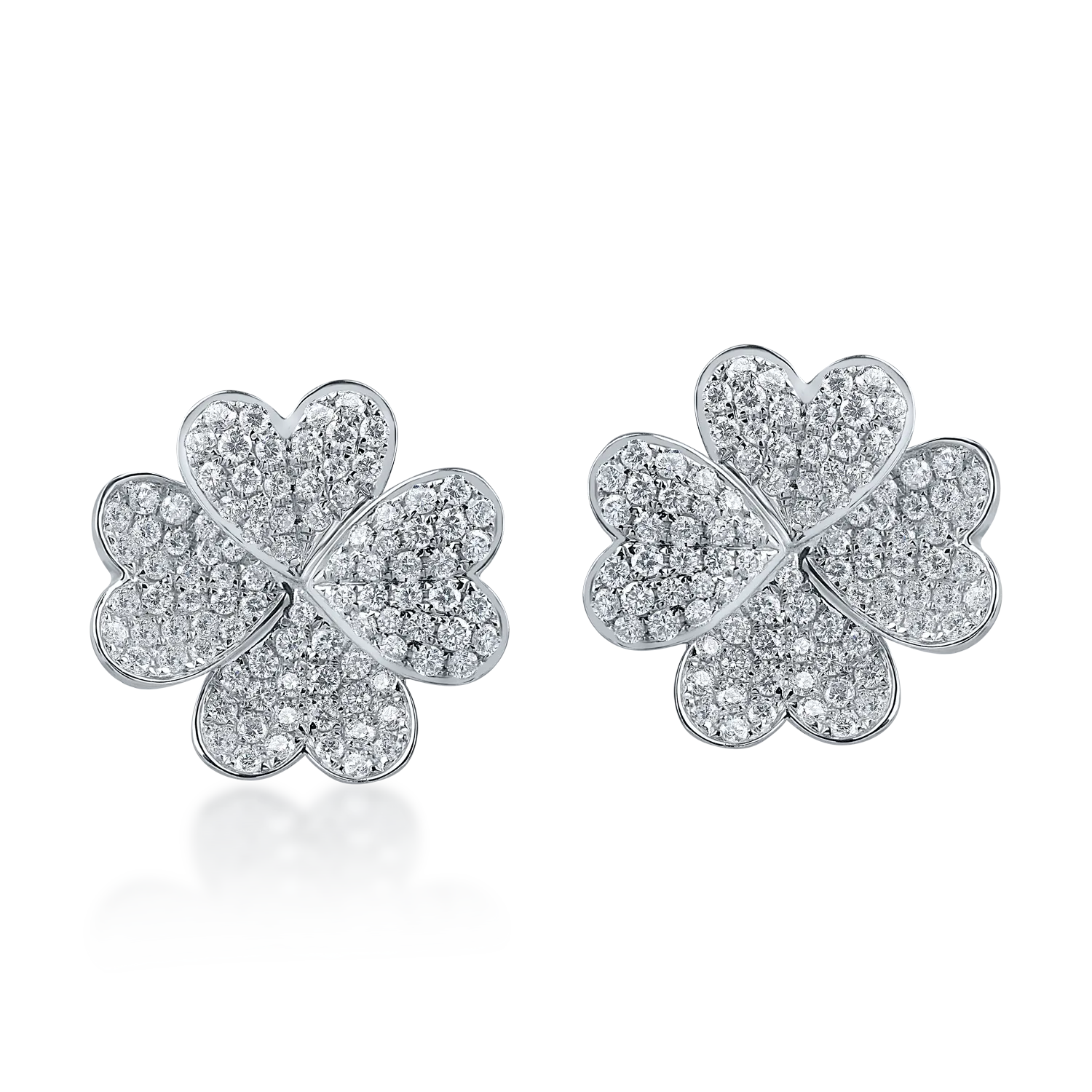 W hite gold flower earrings with 1.7ct diamonds