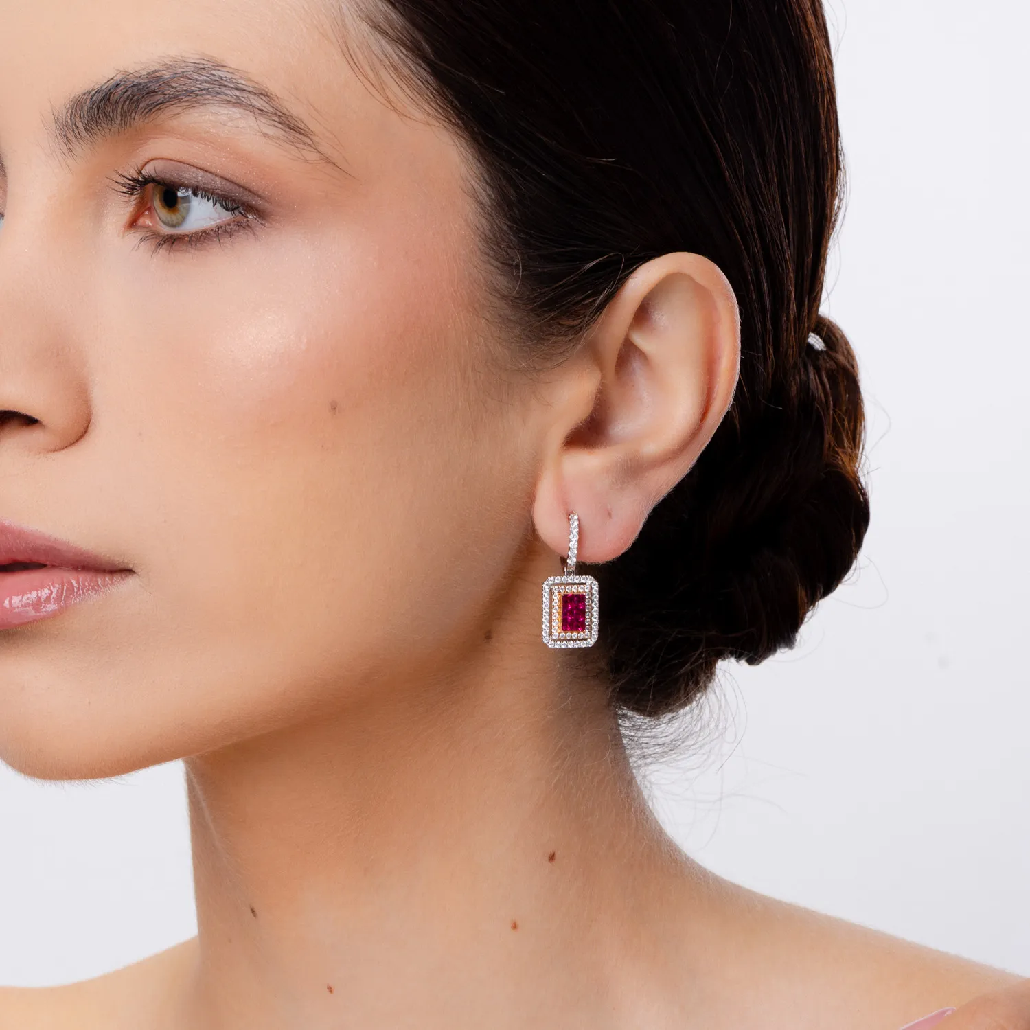 White-rose gold geometric earrings with 1.3ct rubies and 1.1ct diamonds