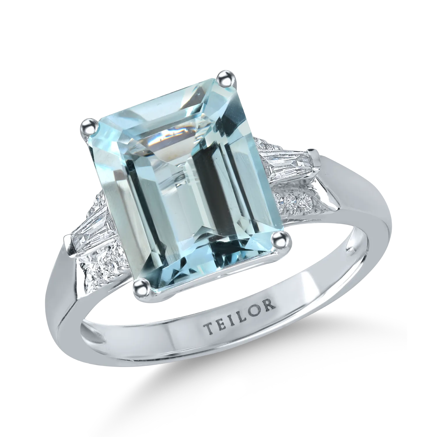 Inel din aur alb cu acvamarin rectangular de 3.2ct si diamante de 0.2ct