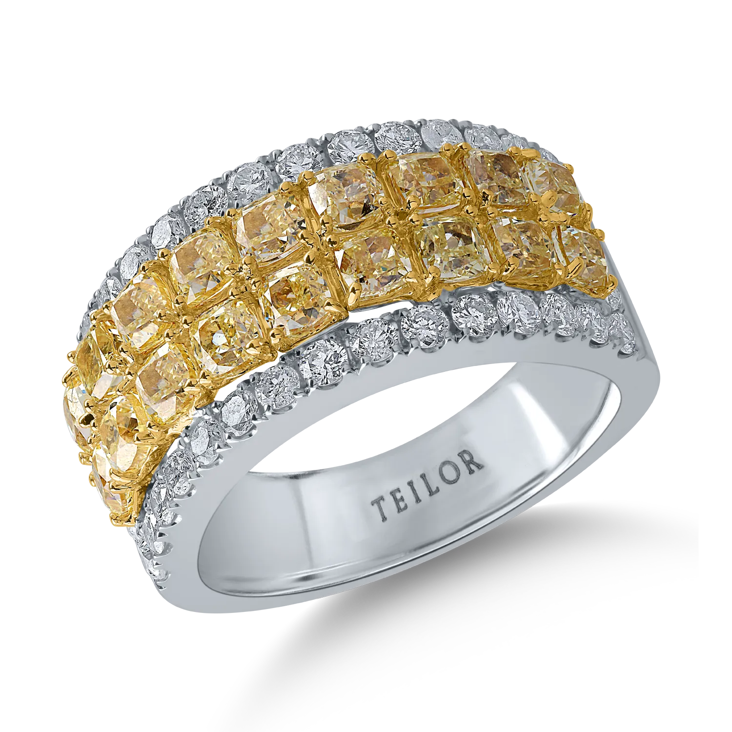 Yellow-white gold microsetting ring with 3.2ct yellow and clear diamonds