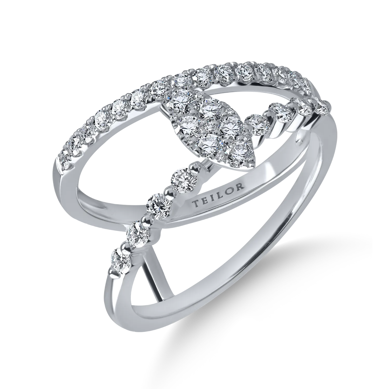 White gold ring with 0.6ct diamonds