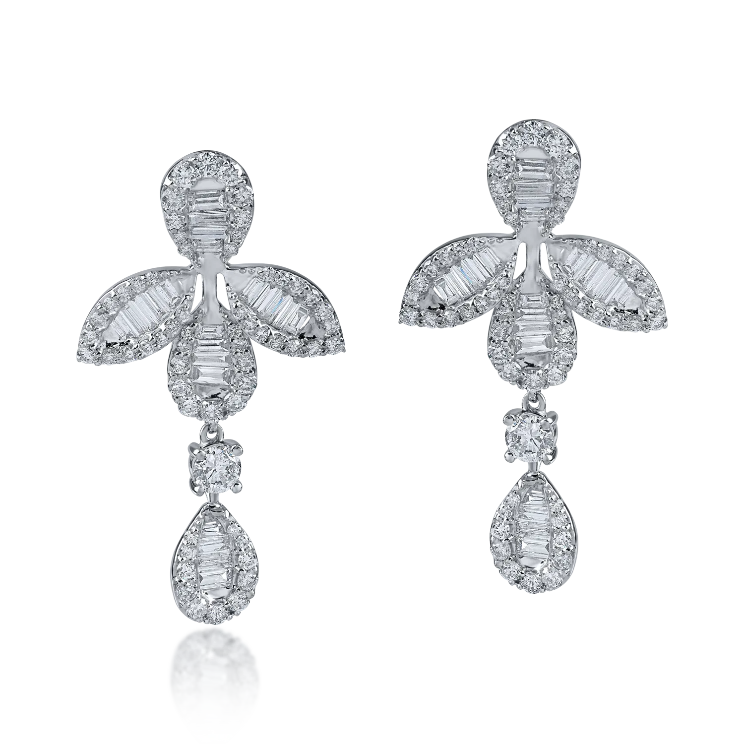 White gold flower earrings with 2.4ct diamonds