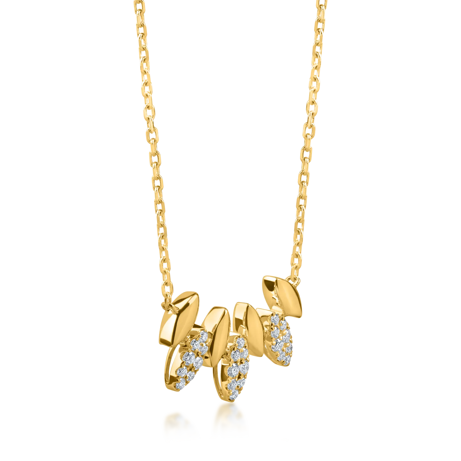 Yellow gold necklace with 0.1ct diamonds