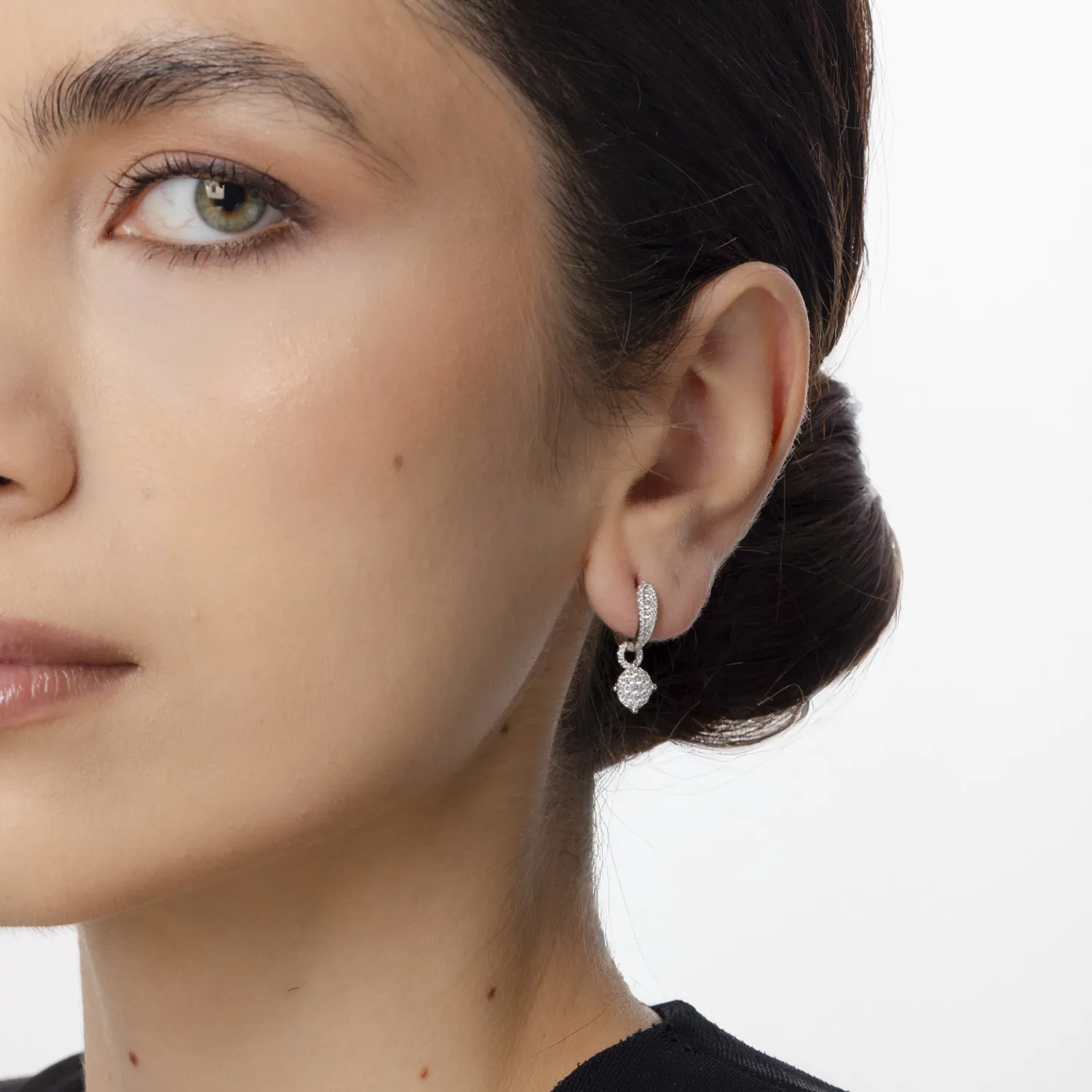 Fehér arany fülbevaló 0.7ct gyémánttal