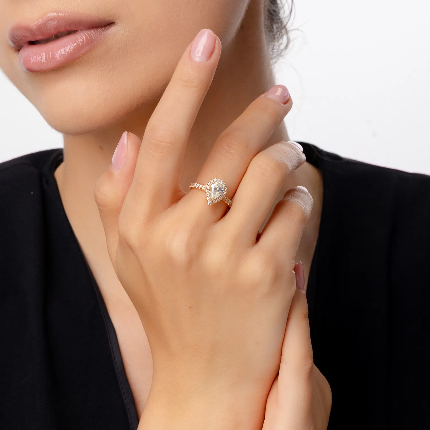 Rózsarany eljegyzési gyűrű 1.2ct gyémántokkal