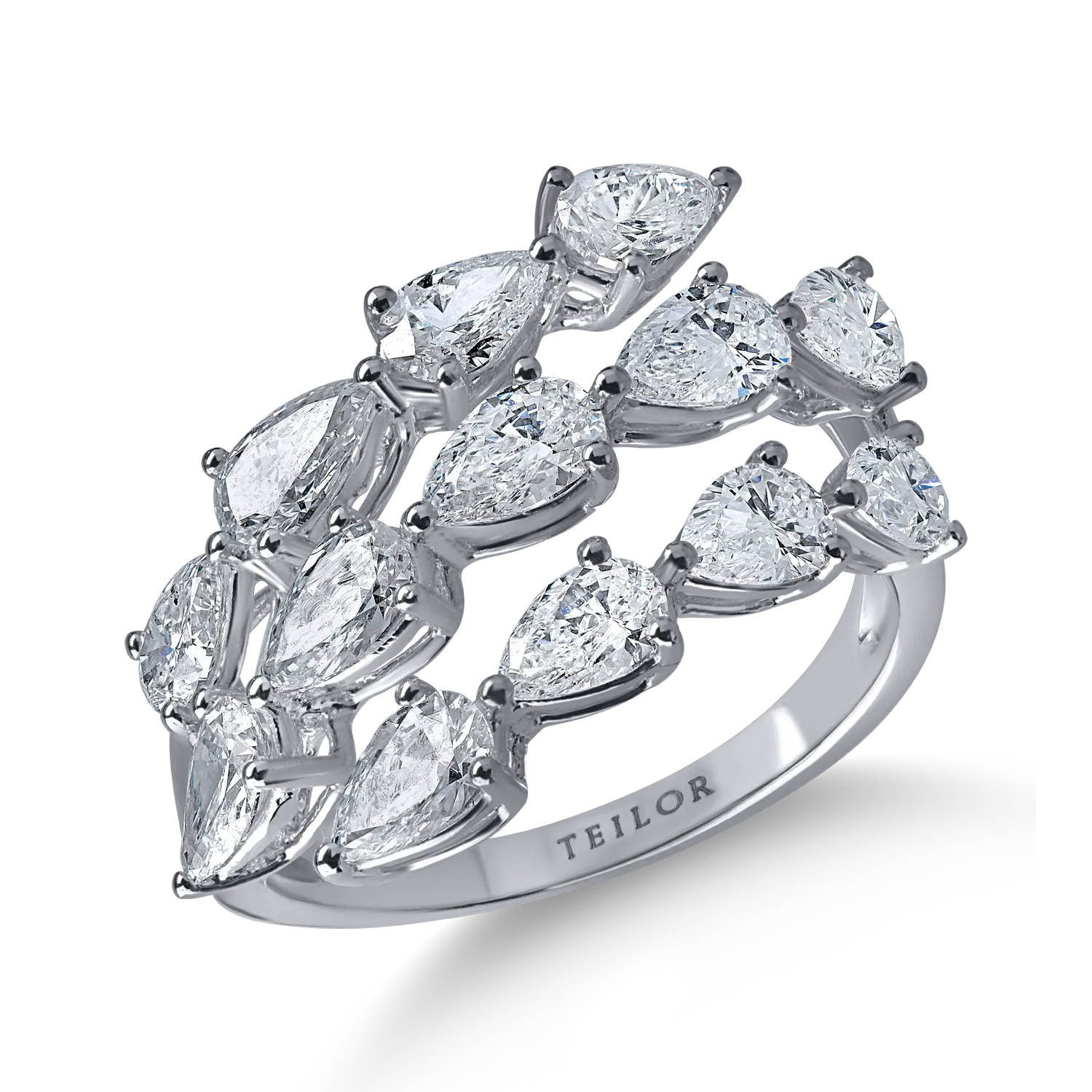 White gold ring with 2.6ct microsetting diamonds