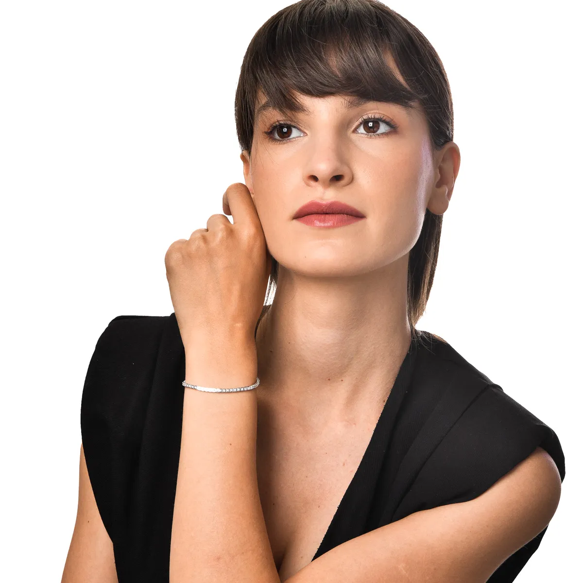 Bratara tennis din aur alb cu diamante de 0.8ct