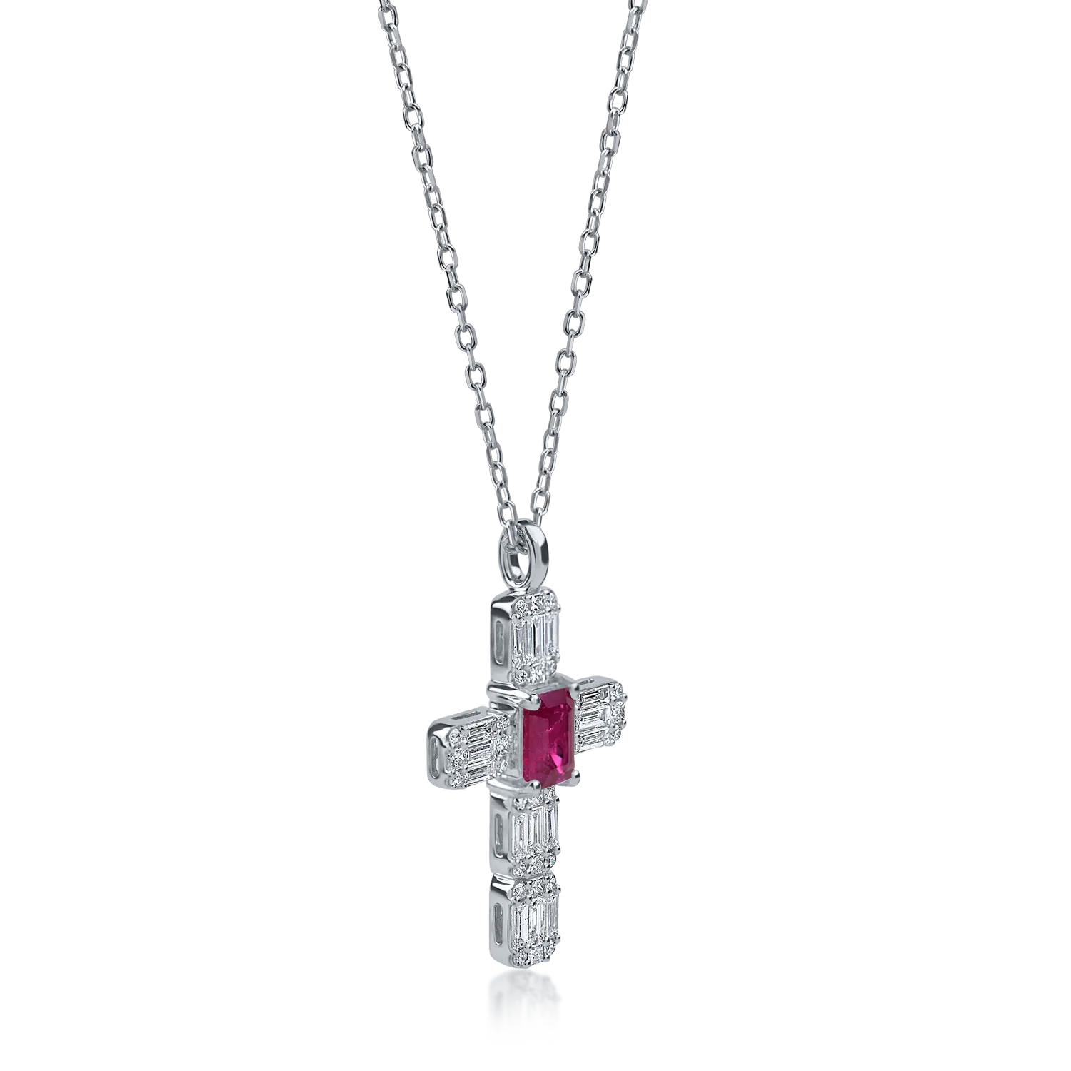 Lant cu pandantiv cruce din aur alb cu rubin baguette si diamante baguette si rotunde de 1.12ct