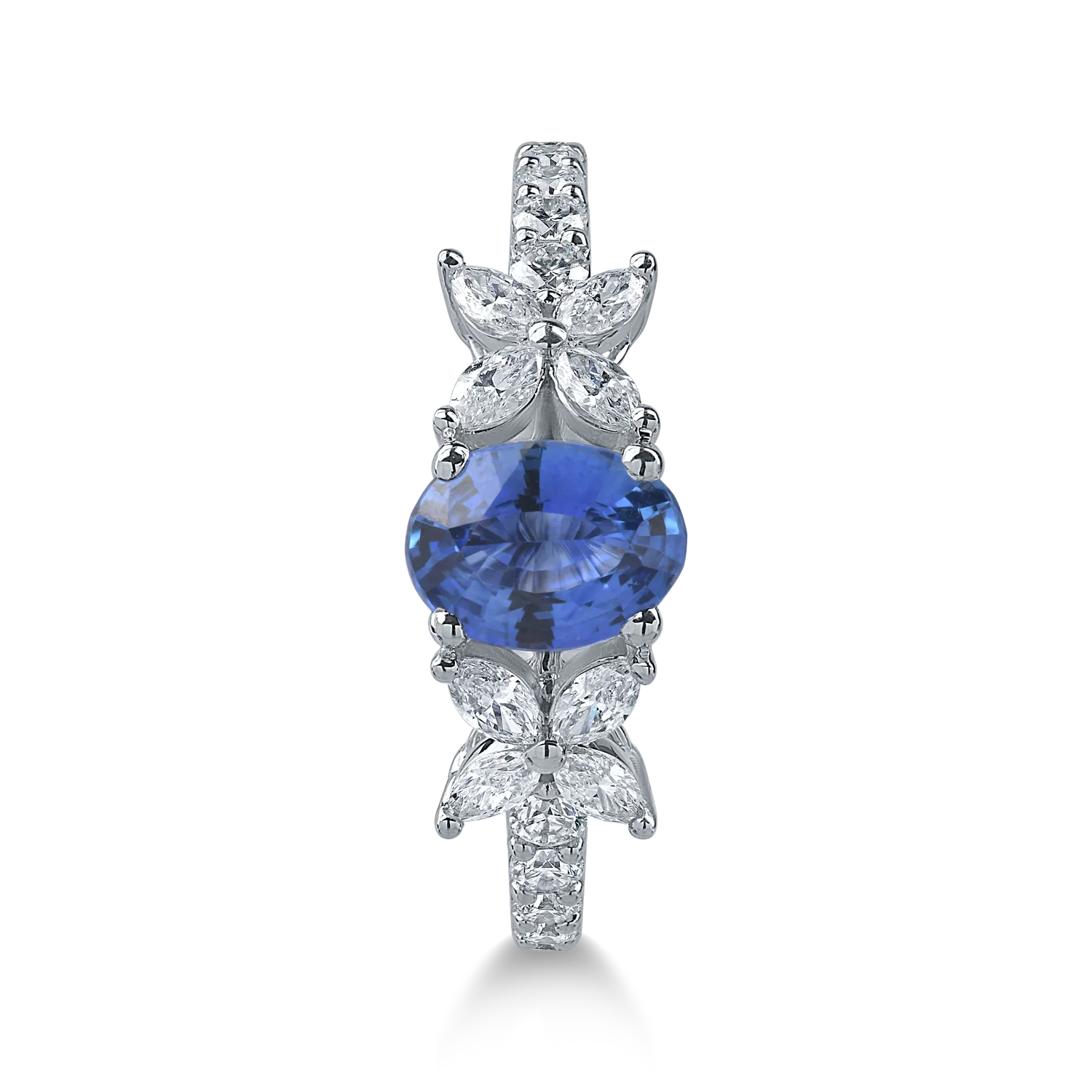 White gold ring with 1ct sapphire and 0.5ct diamonds