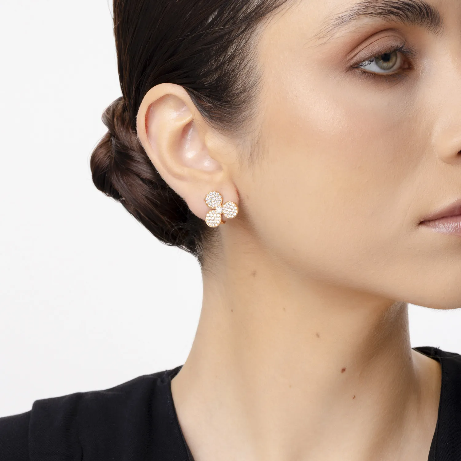 Rose gold earrings with 1.7ct diamonds