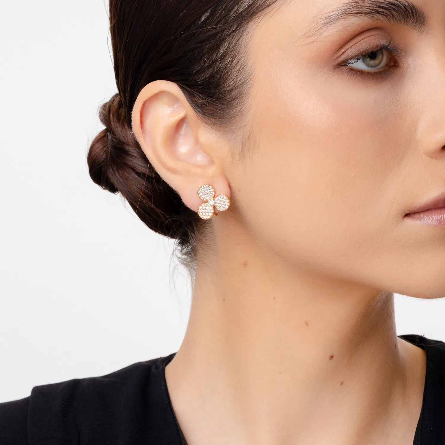 Rose gold earrings with 1.7ct diamonds
