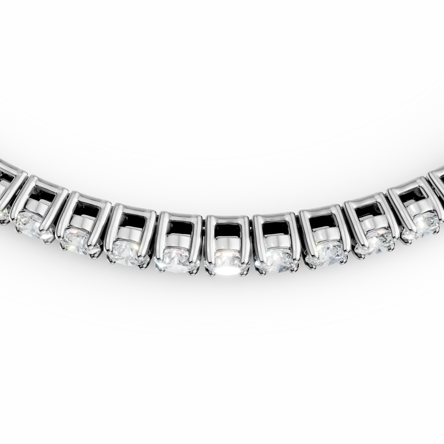 Тенис гривна от бяло злато с 4кт диаманти