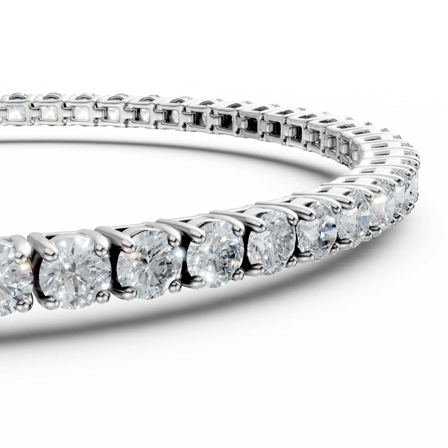 Тенис гривна от бяло злато с 5кт диаманти