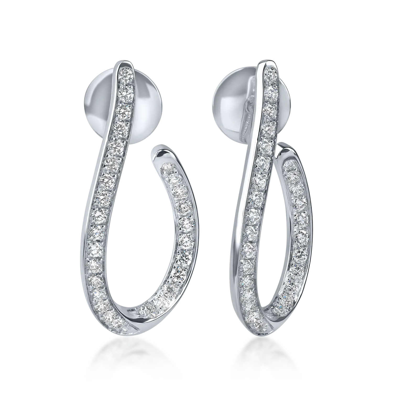 Fehérarany fülbevaló. 0.9ct. mikrobekötő gyémántokkal