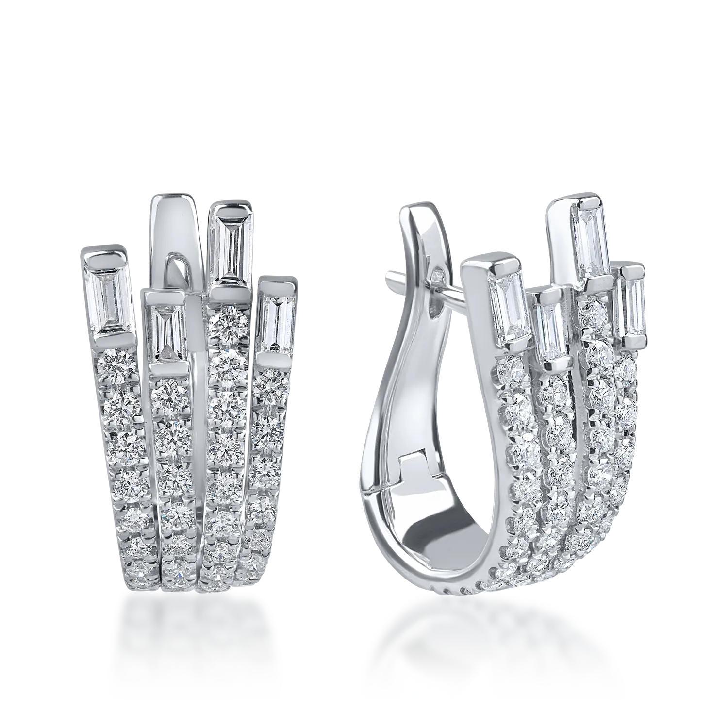 Fehérarany fülbevaló. 1.6ct mikrobe keményedő gyémántokkal