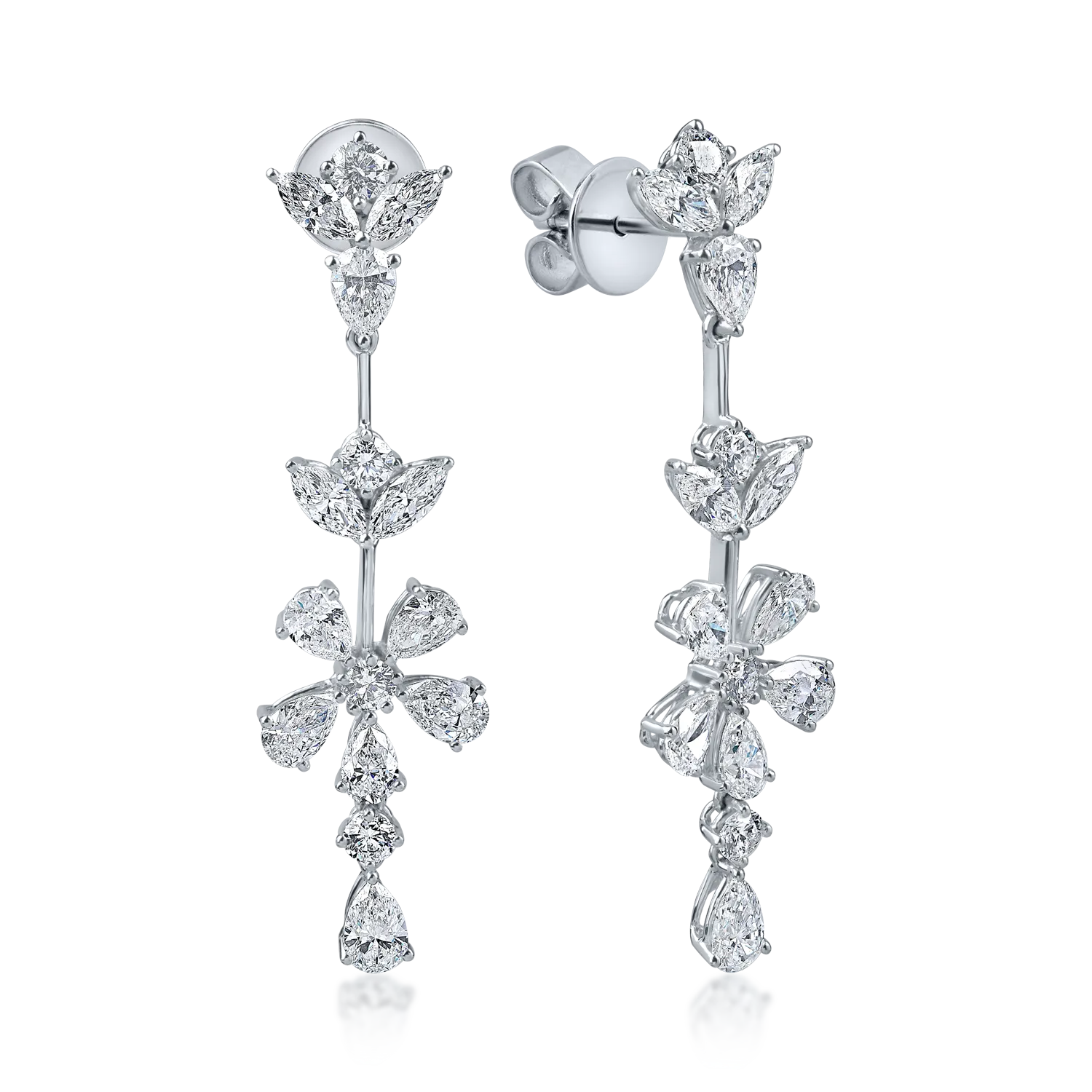 Cercei floare din aur alb cu diamante de 3.7ct