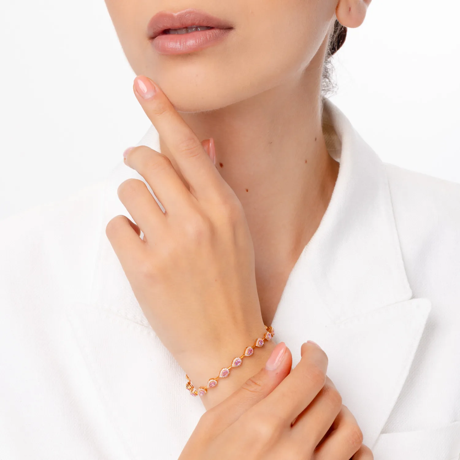 Bransoletka z różowego złota z 3.2ct różowymi szafirami i 1.1ct diamentami