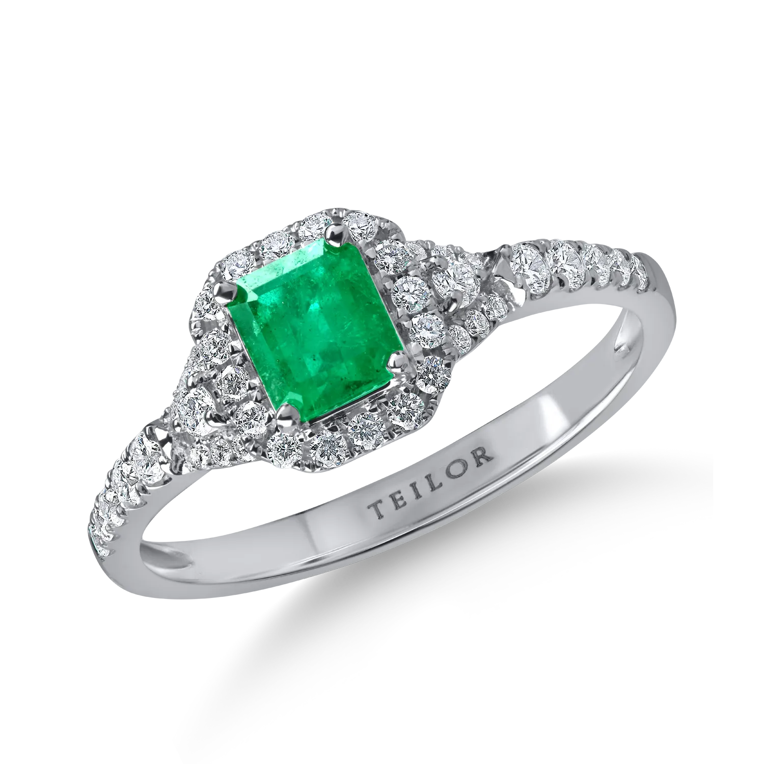 Inel din aur alb cu un smarald de 0.4ct si diamante pave de 0.3ct