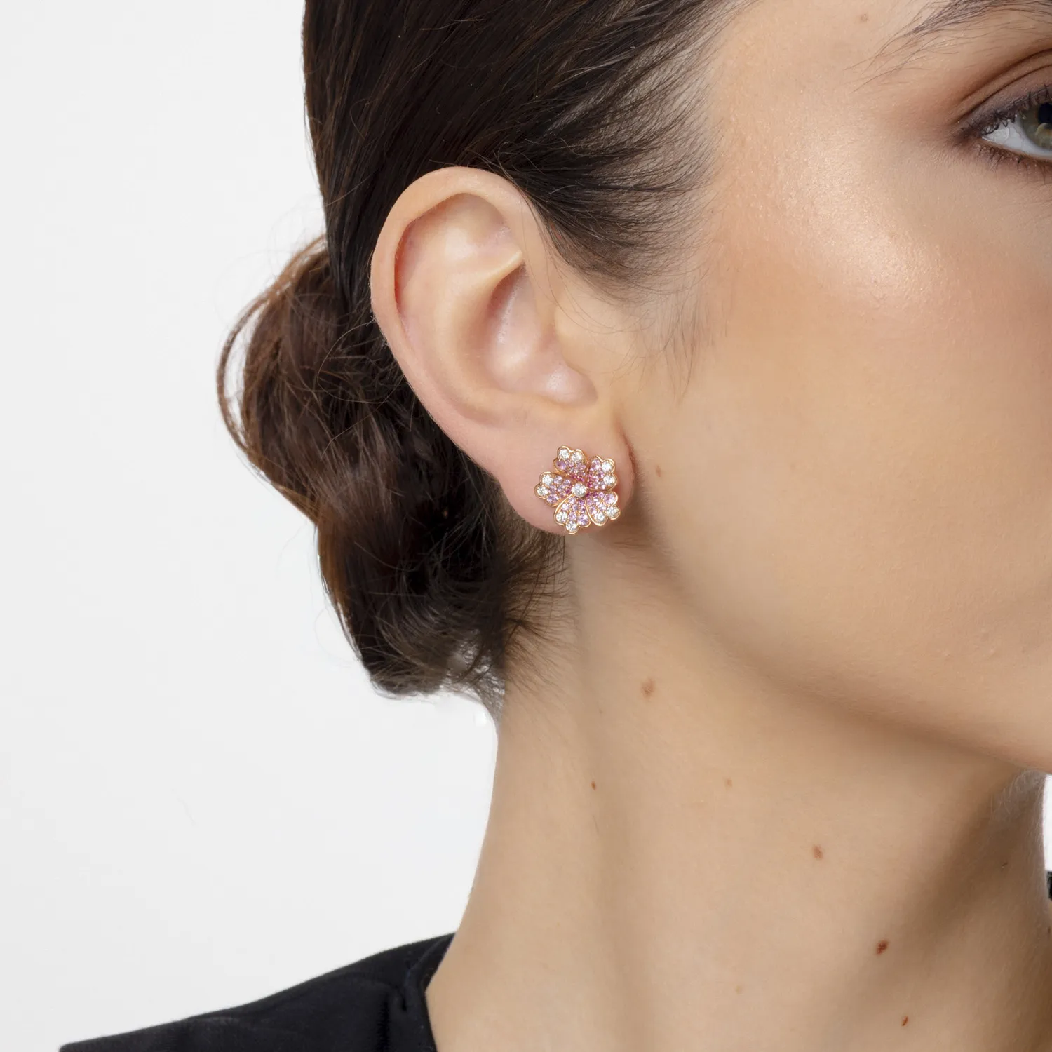 Cercei floare din aur roz cu diamante de 0.6ct si safire roz de 1.1ct