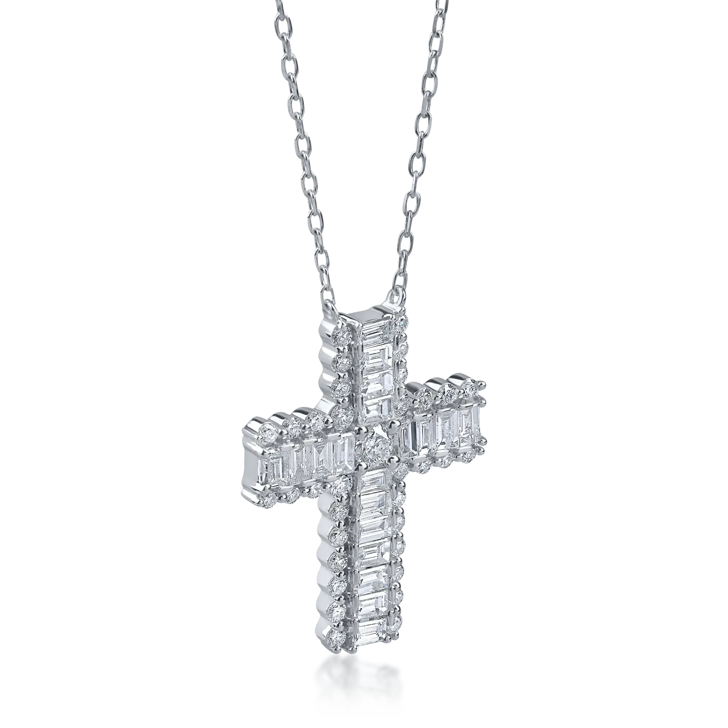 Lant cu pandantiv cruce din aur alb cu diamante de 1.4ct
