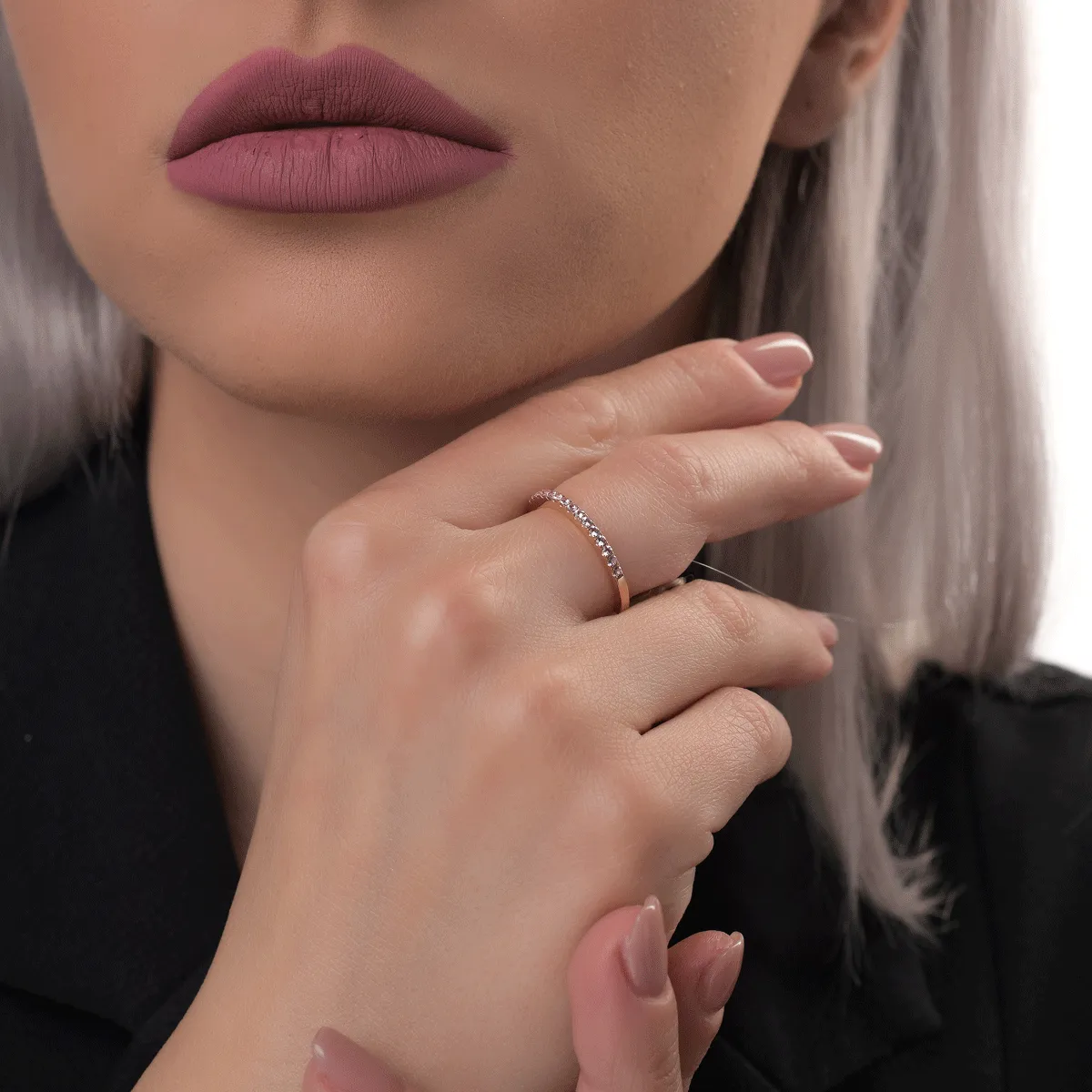 Пръстен от розово злато с 0.2кт розови сапфири и 0.05кт диаманти