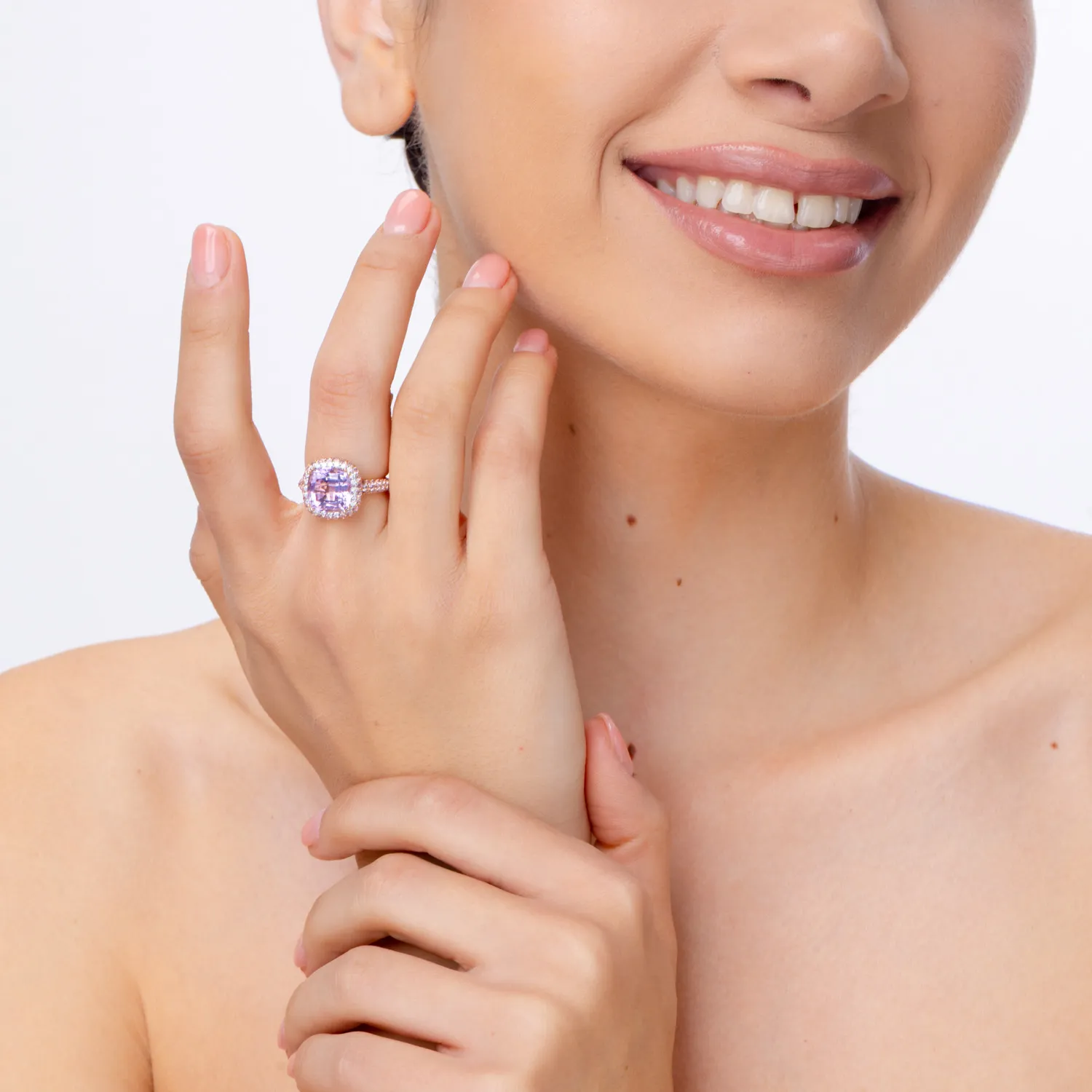 Inel din aur roz cu pietre pretioase si semipretioase de 5.9ct