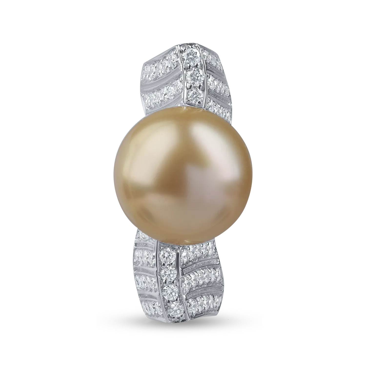 Pierścionek z białego złota z diamentami o masie 0.6ct i perłą słodkowodną