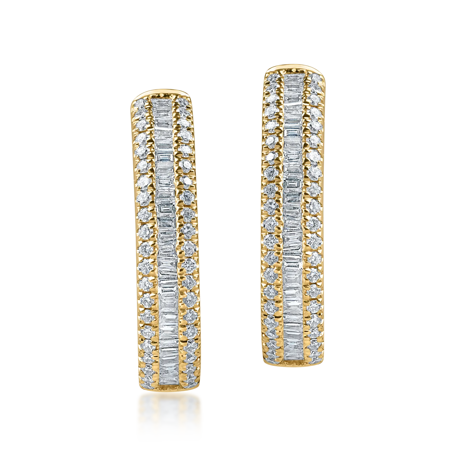 Cercei cu tortite din aur galben cu diamante de 0.6ct