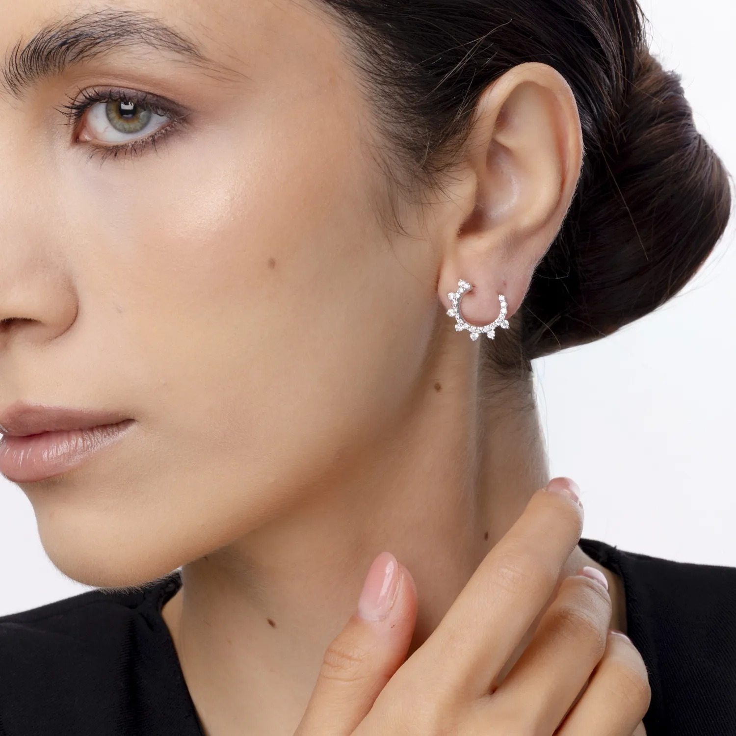 Fehér arany fülbevaló 1.1ct gyémántokkal