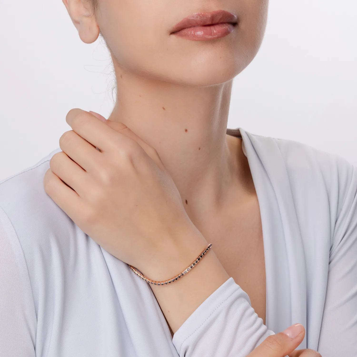 Bransoleta tenisowa z różowego złota z 2.1ct czarnymi diamentami