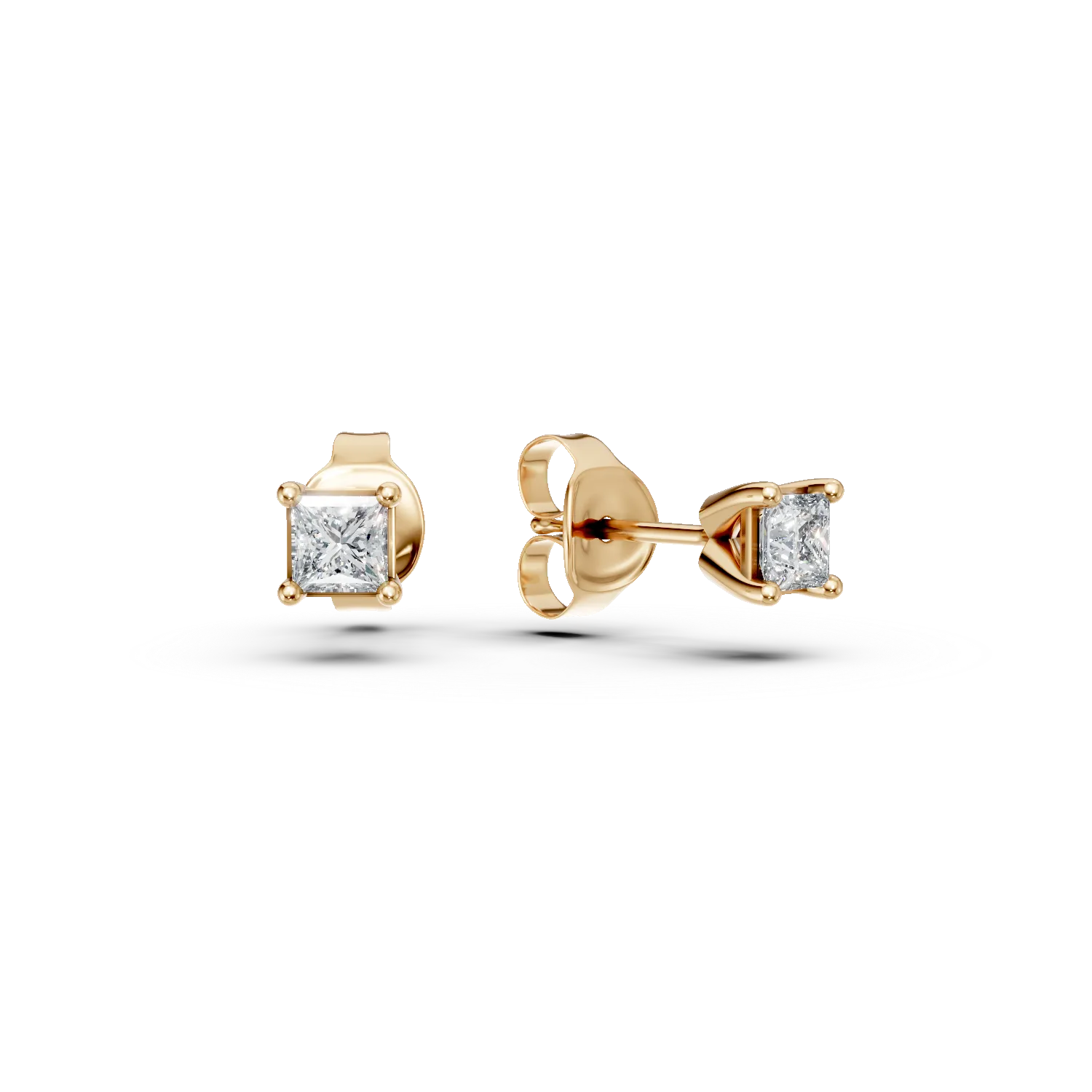 Cercei stud din aur galben cu diamante princess de 0.2ct