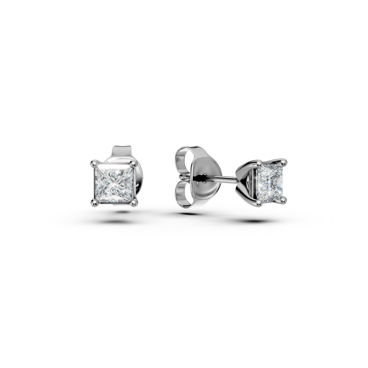 Cercei stud din aur alb cu diamante princess de 0.3ct