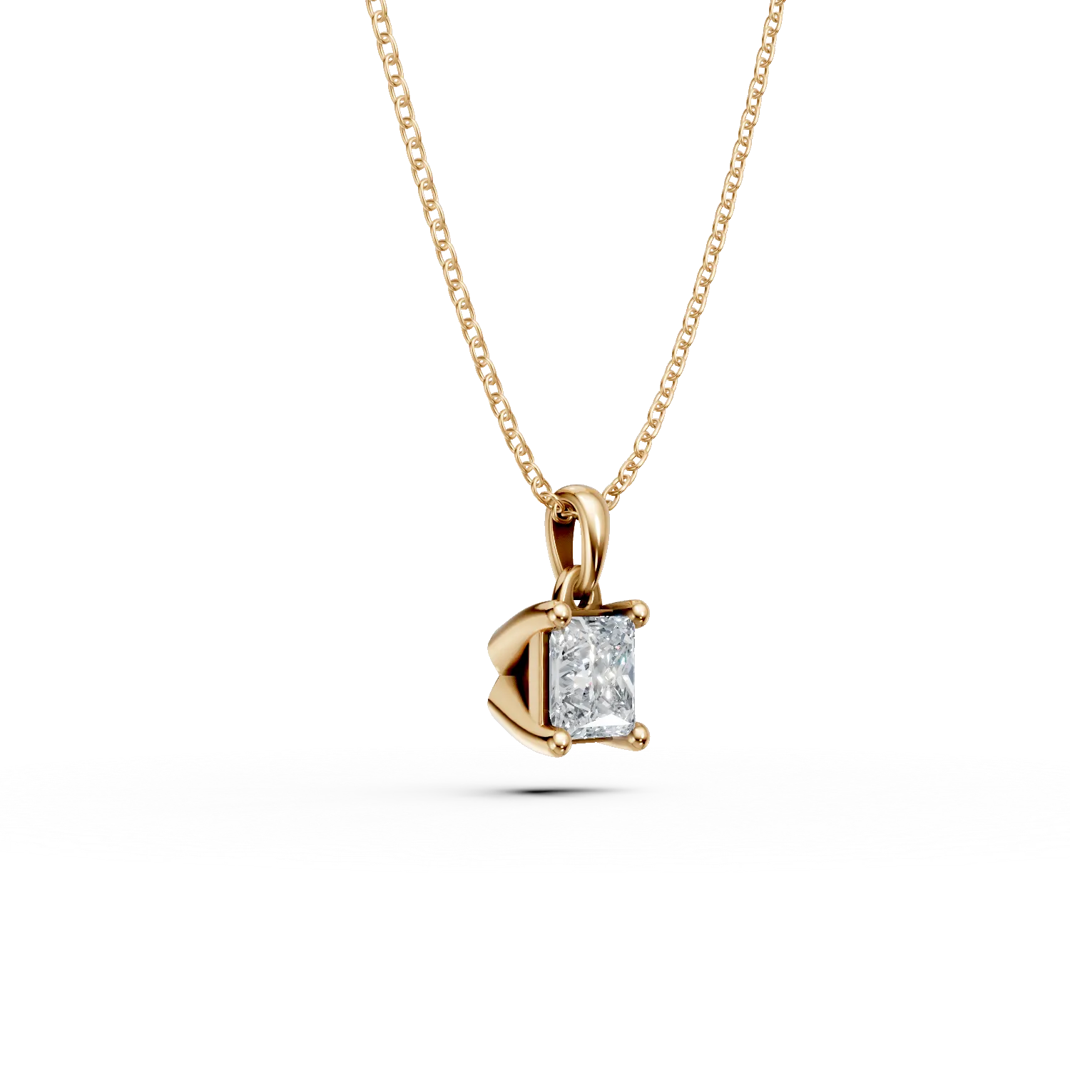Yellow gold pendant necklace with 0.4ct solitaire diamond