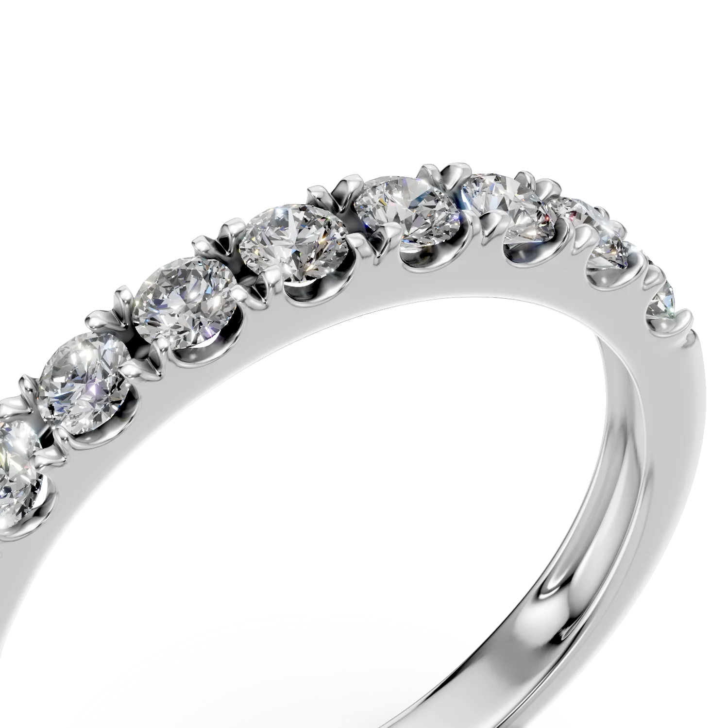 Pierscionek semi eternity z bialego zlota z diamentami 0.6ct