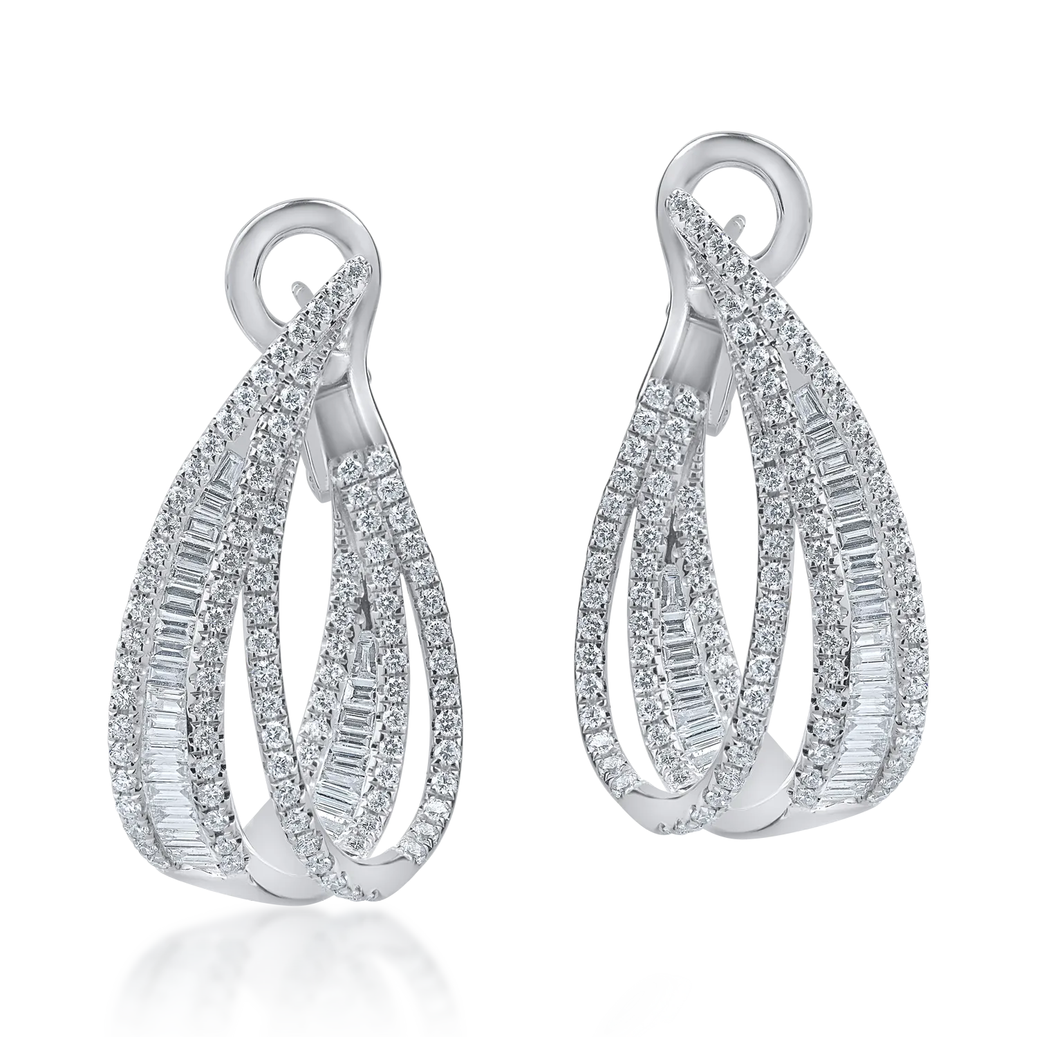 White gold earrings with 2.35ct baguette and round diamonds
