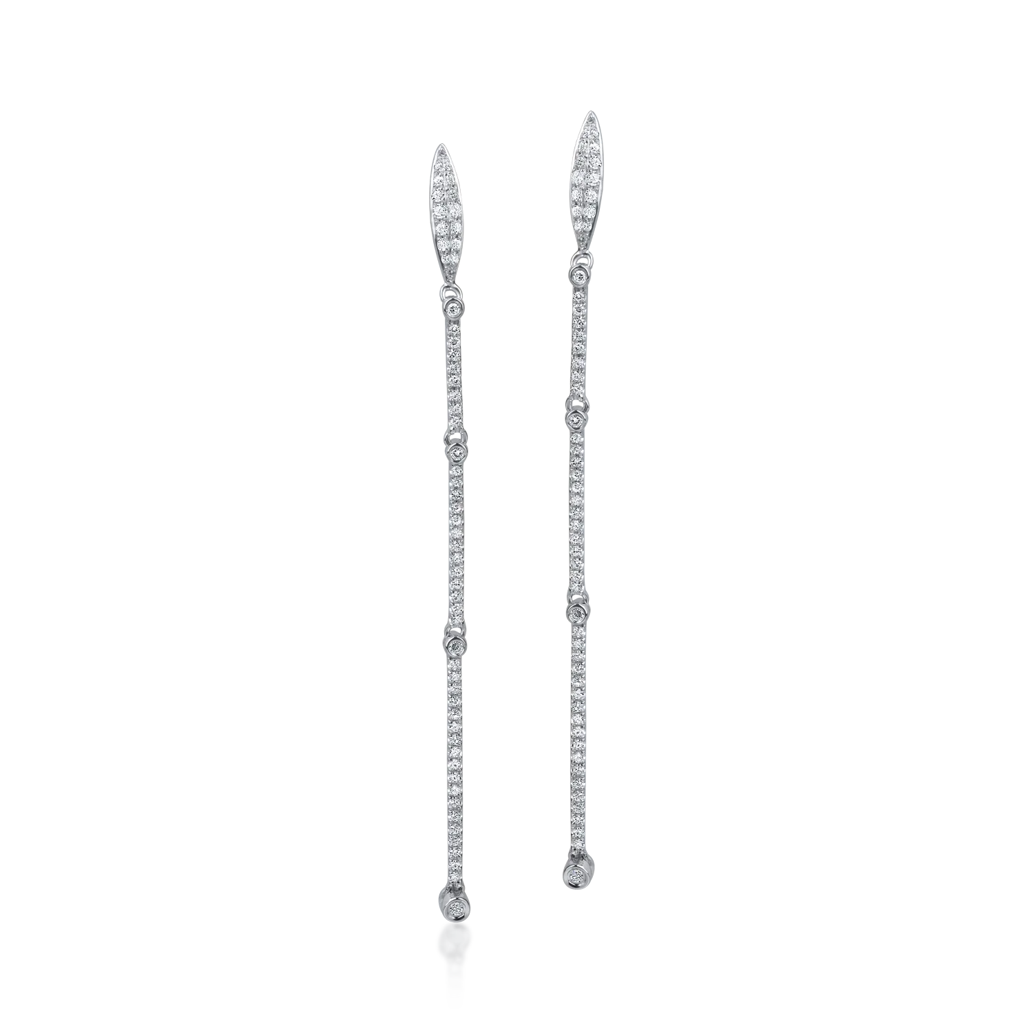 Cercei lungi din aur alb cu diamante de 0.52ct - imagine 2